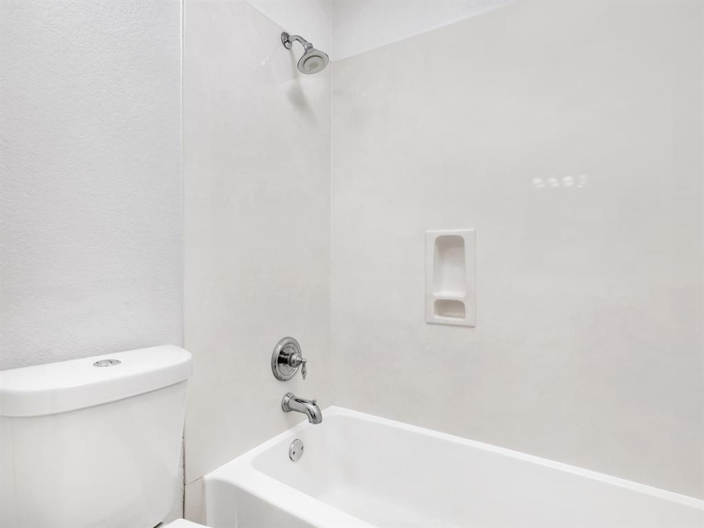 106 Walnut Creek Dr Property Photo 18