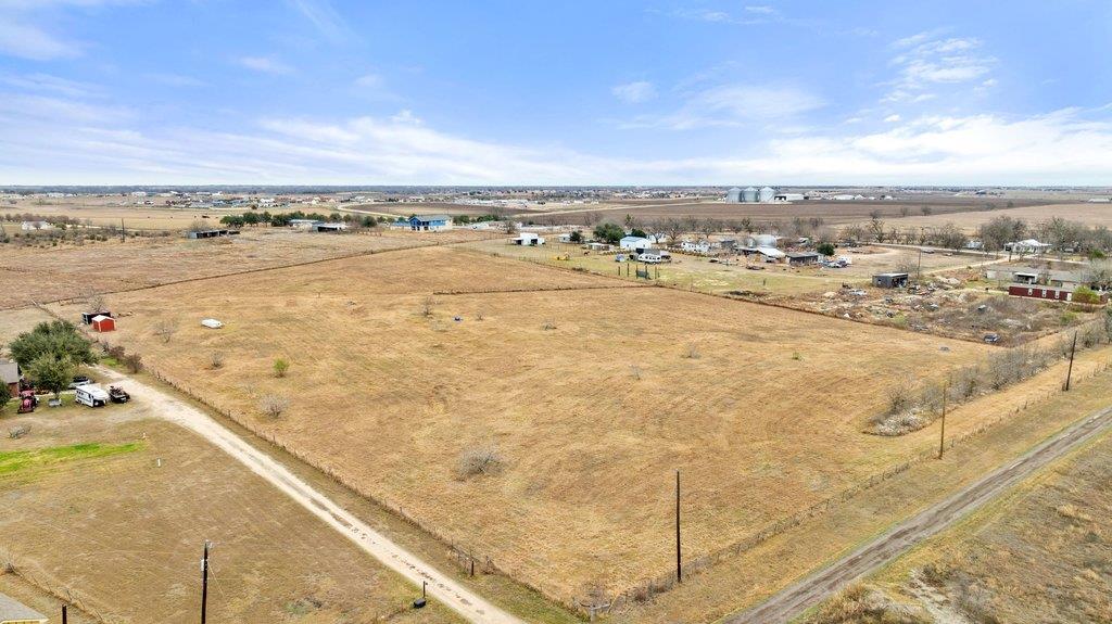 20646 Cameron Rd Property Photo 1