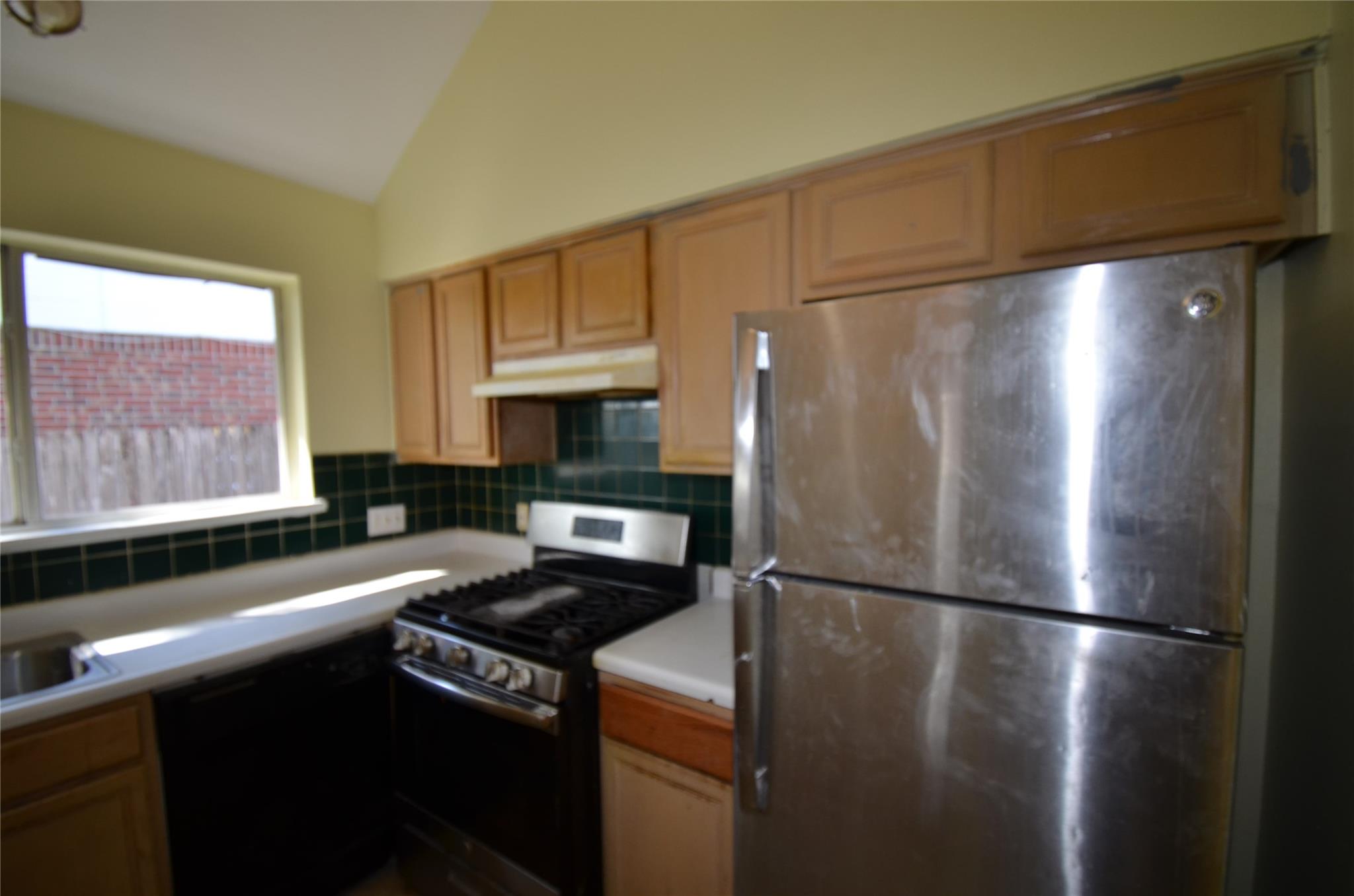 4729 Castleman Dr Property Photo 10