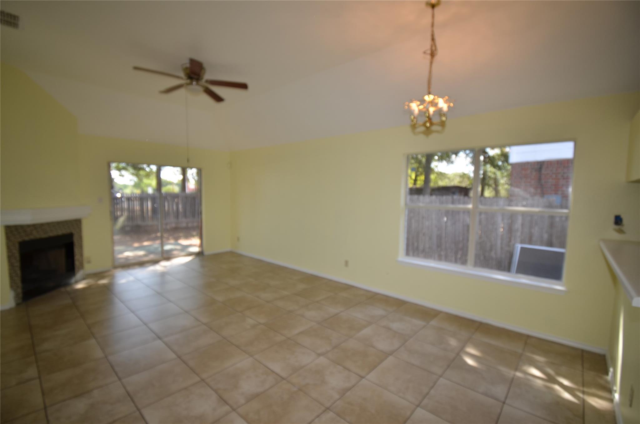 4729 Castleman Dr Property Photo 13