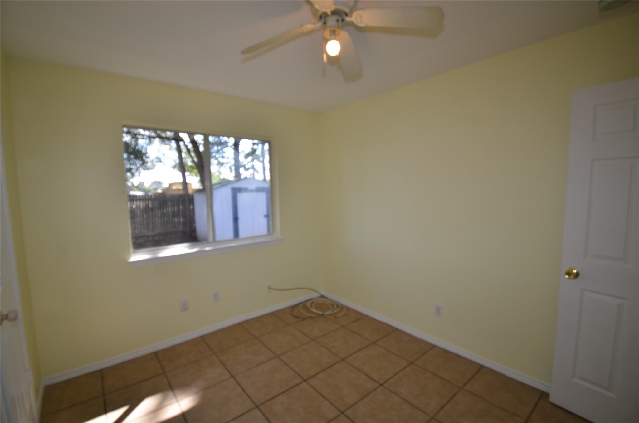 4729 Castleman Dr Property Photo 18
