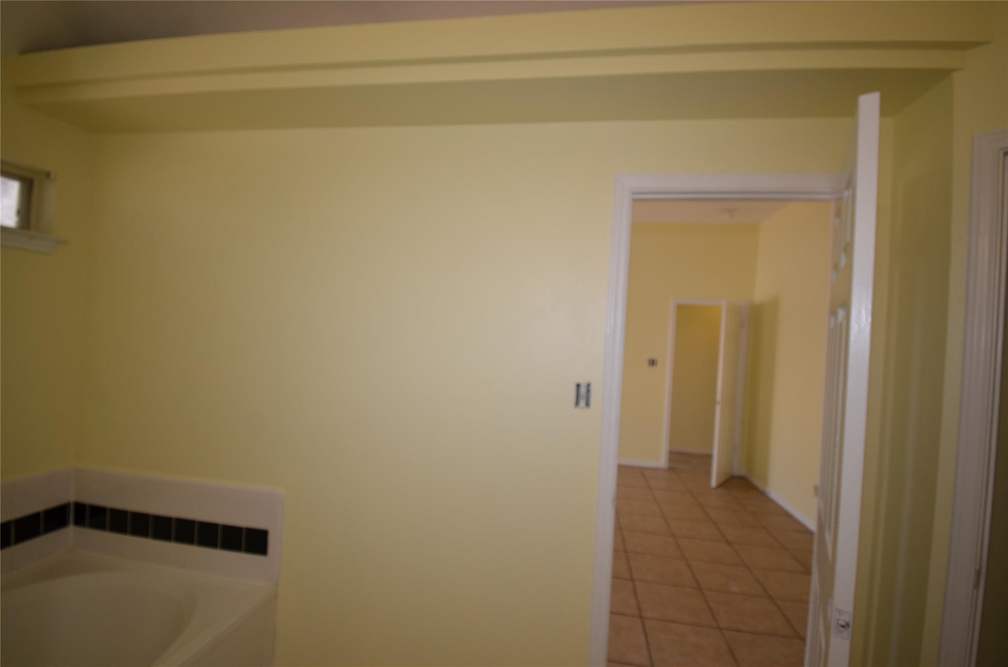 4729 Castleman Dr Property Photo 29