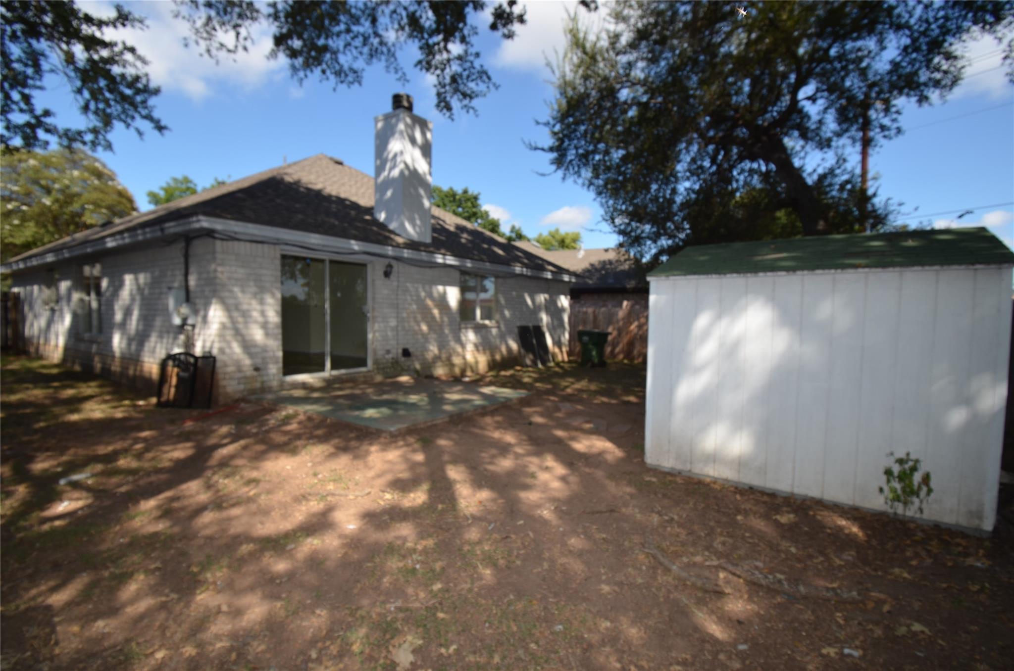 4729 Castleman Dr Property Photo 31