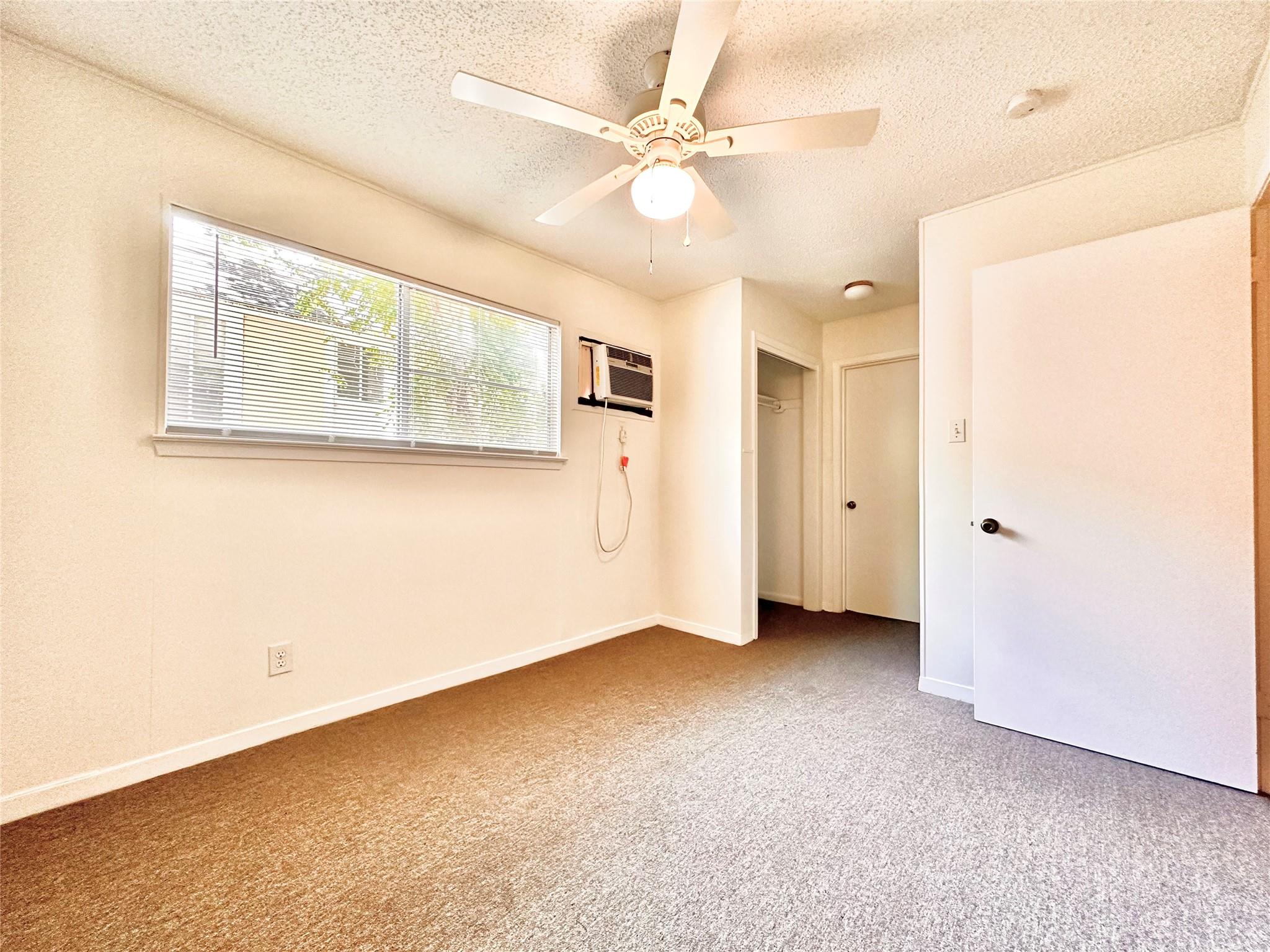 2721 Hemphill Park #b 103-21a Property Photo 3