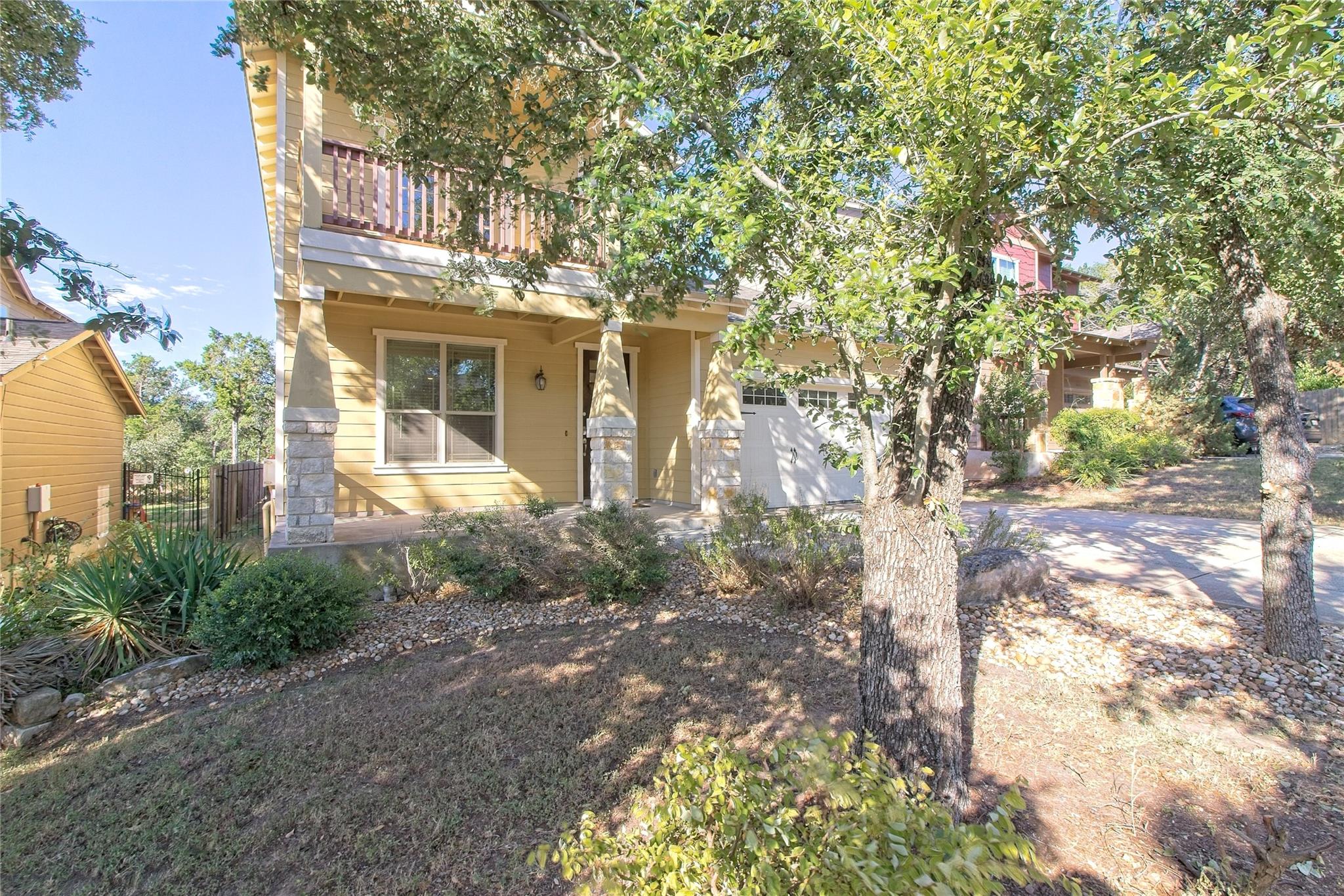 11201 Zimmerman Ln Property Photo 3