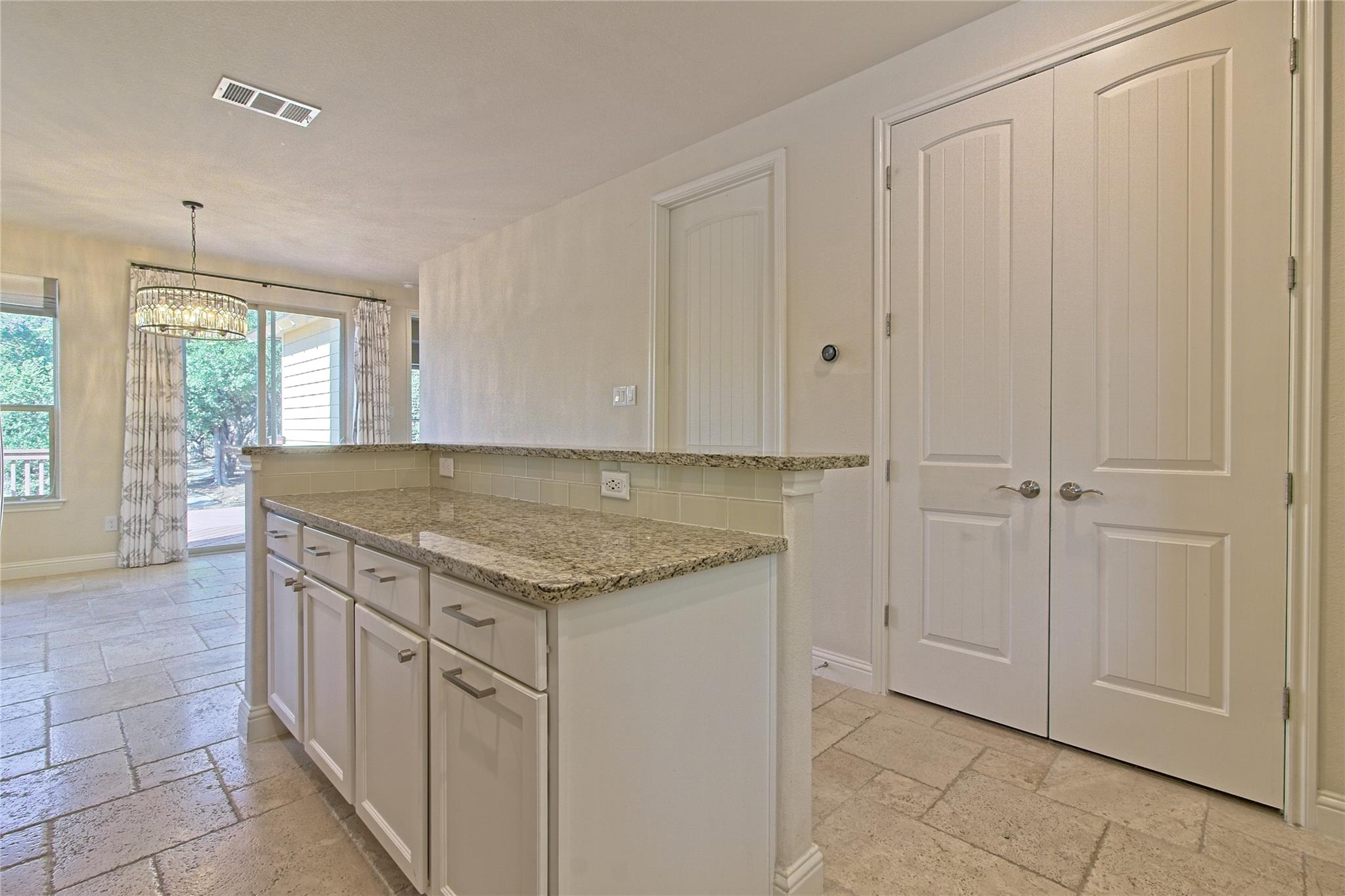 11201 Zimmerman Ln Property Photo 11