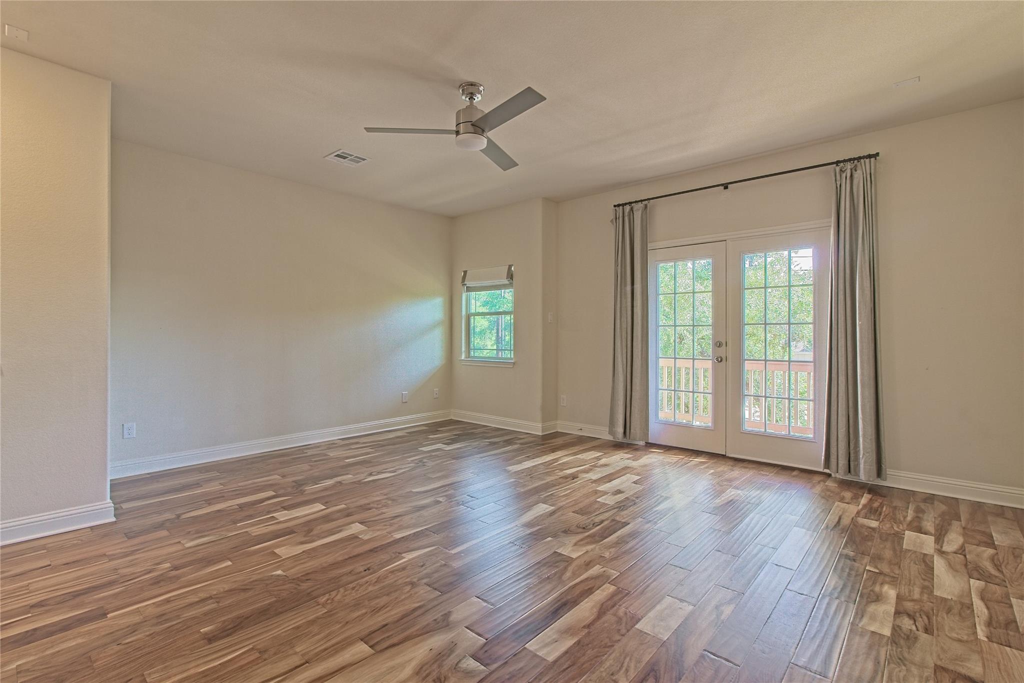 11201 Zimmerman Ln Property Photo 23