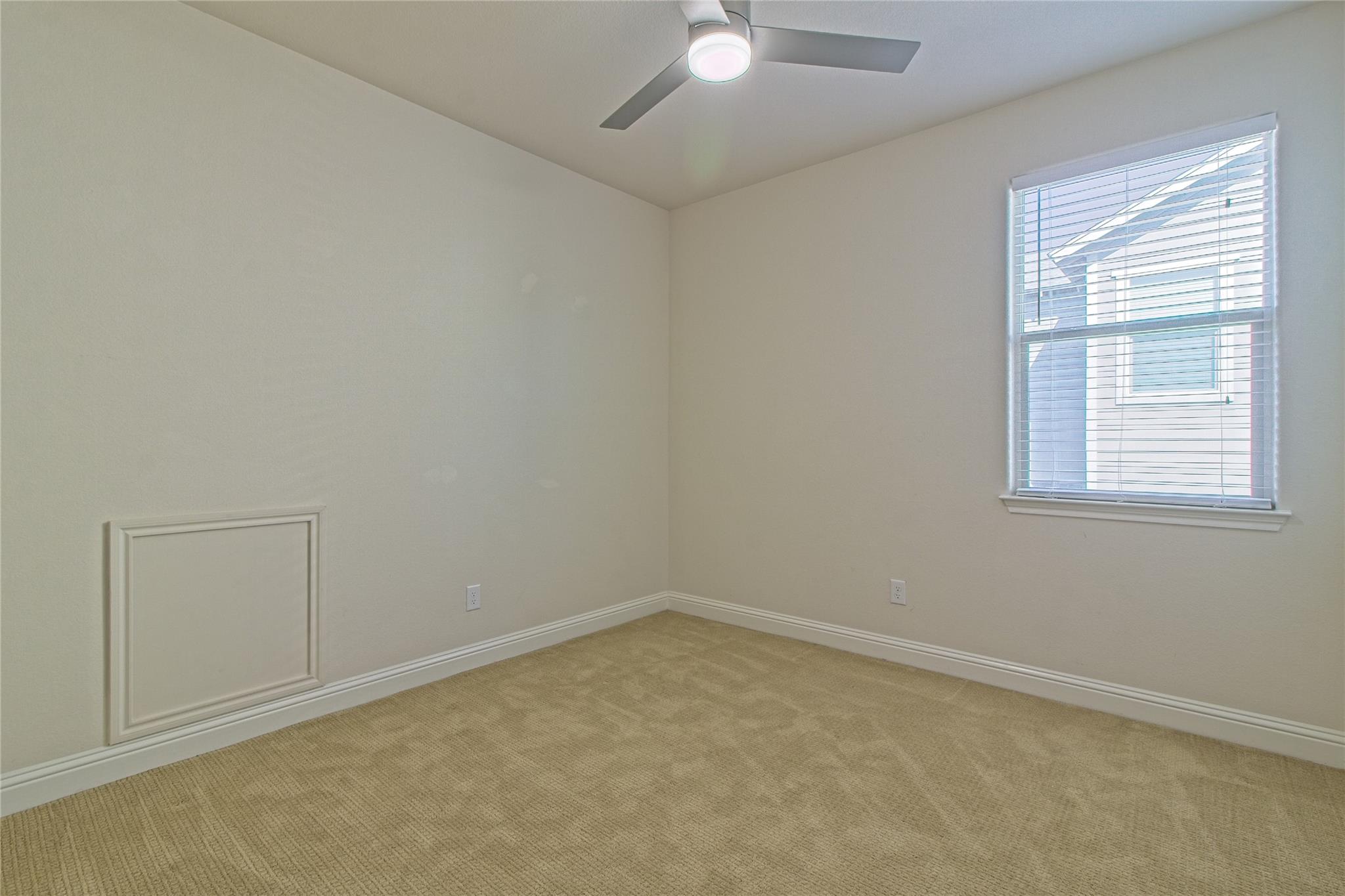 11201 Zimmerman Ln Property Photo 28