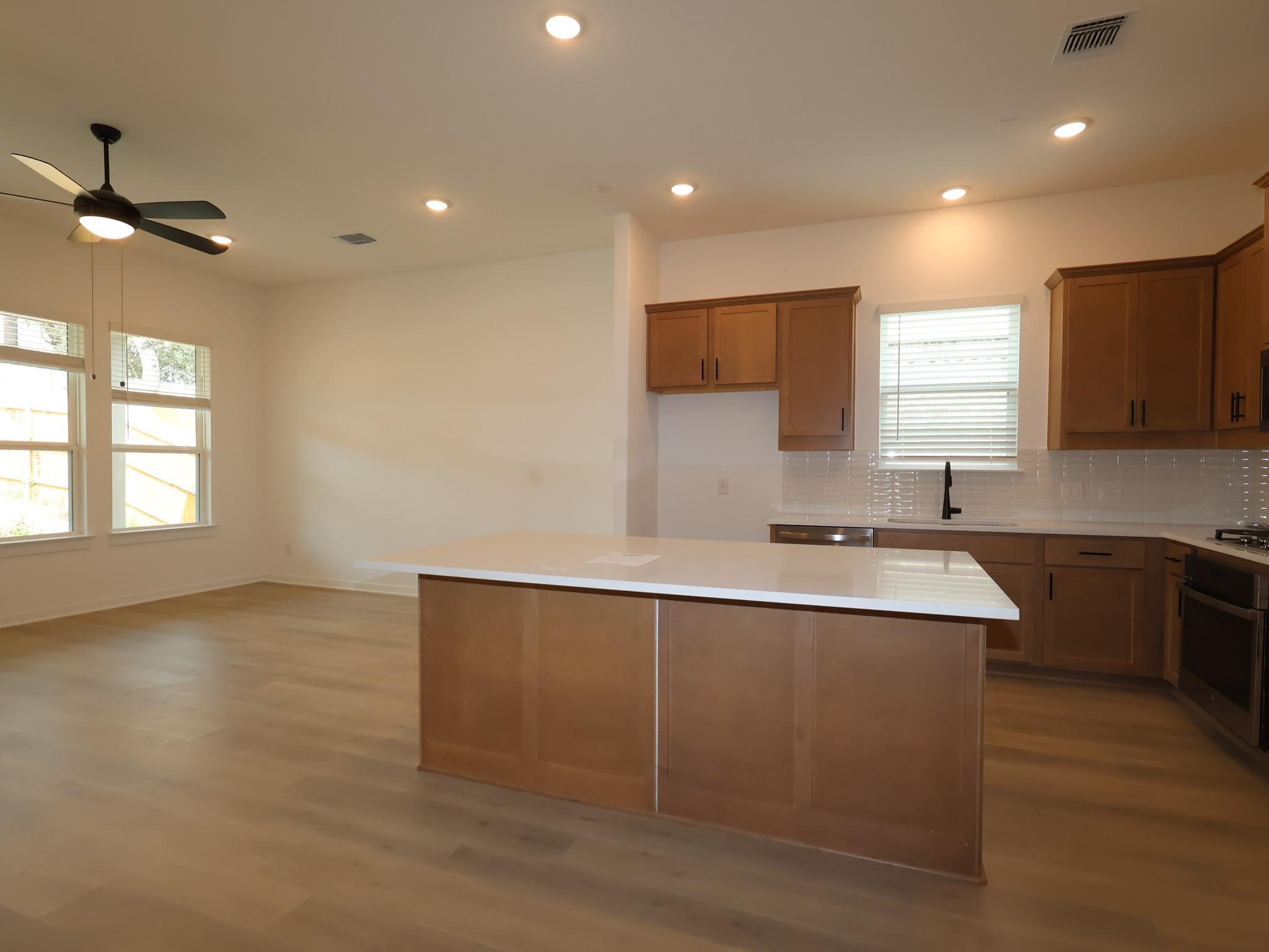 466 Bishop Wood Rd Property Photo 6