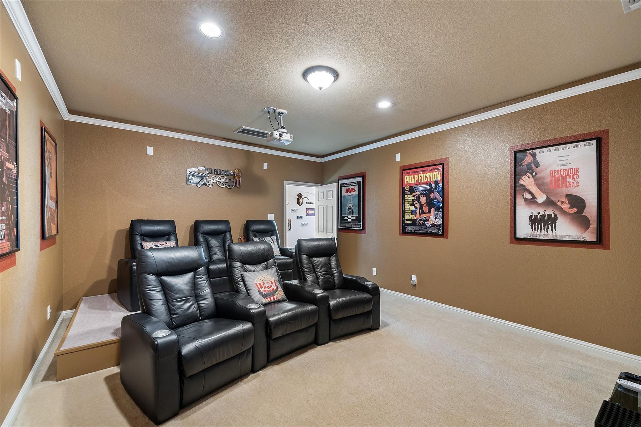 2474 Santa Barbara Loop Property Photo 18