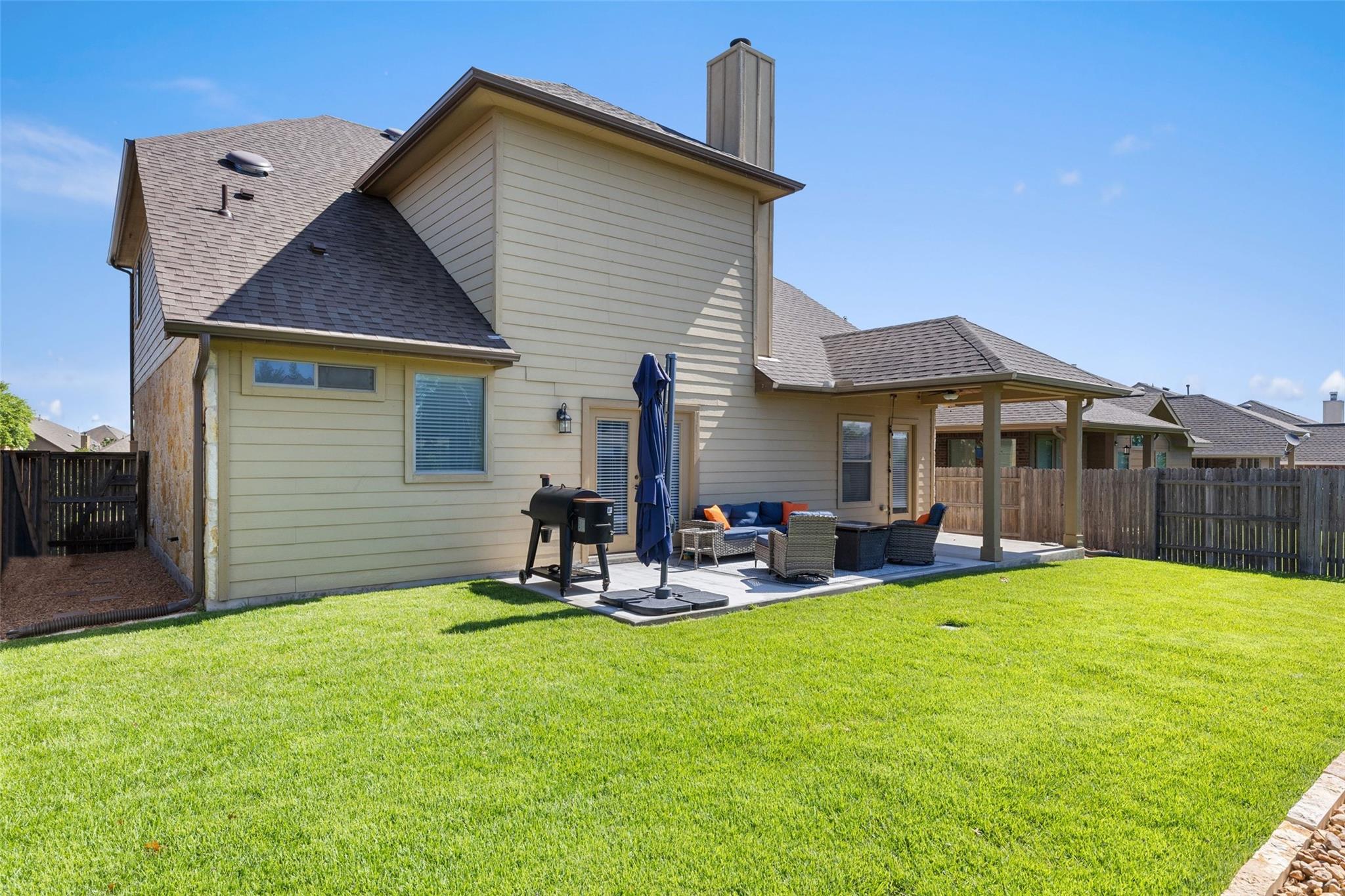2474 Santa Barbara Loop Property Photo 28