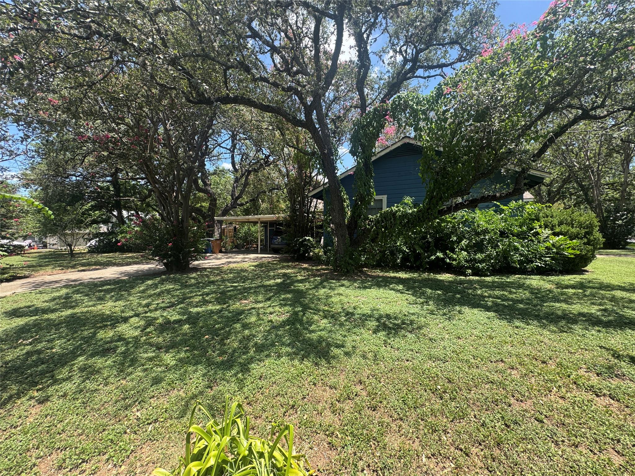 4512 Hank Ave Property Photo 3