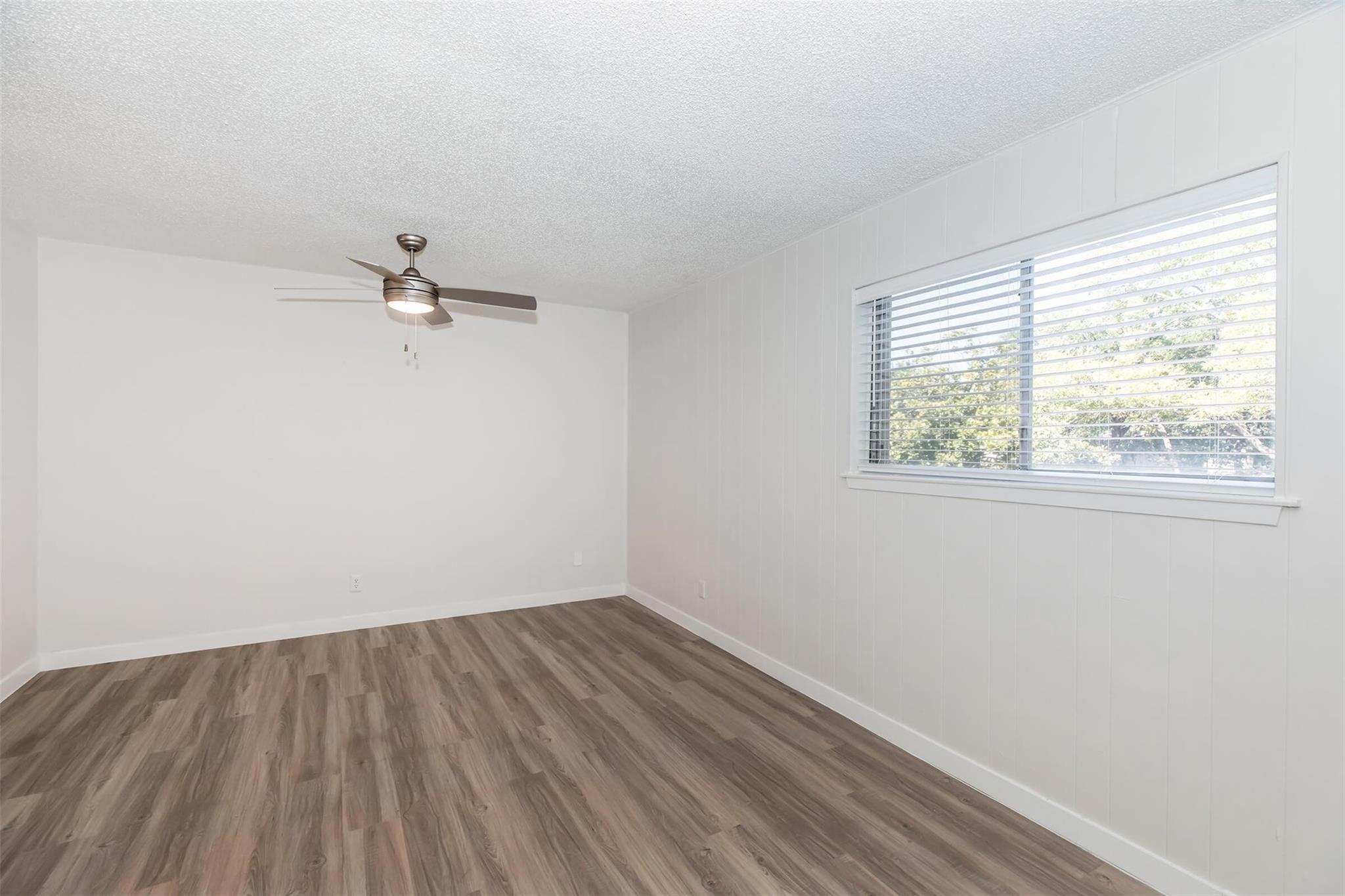 4415 Avenue B None #204 Property Photo 5