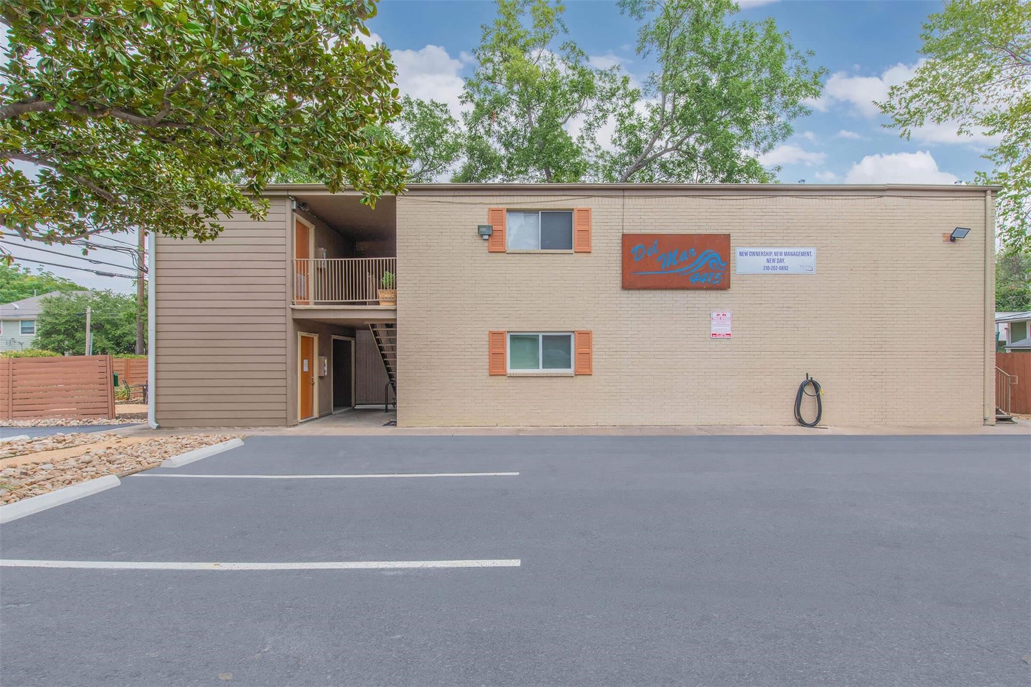 4415 Avenue B None #204 Property Photo 17