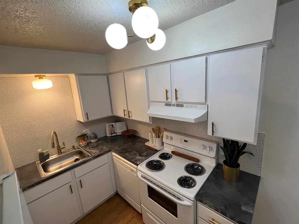 4209 Avenue B Ave #107 Property Photo 5