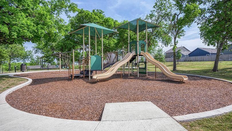 440 Gabbro Gdns Property Photo 29