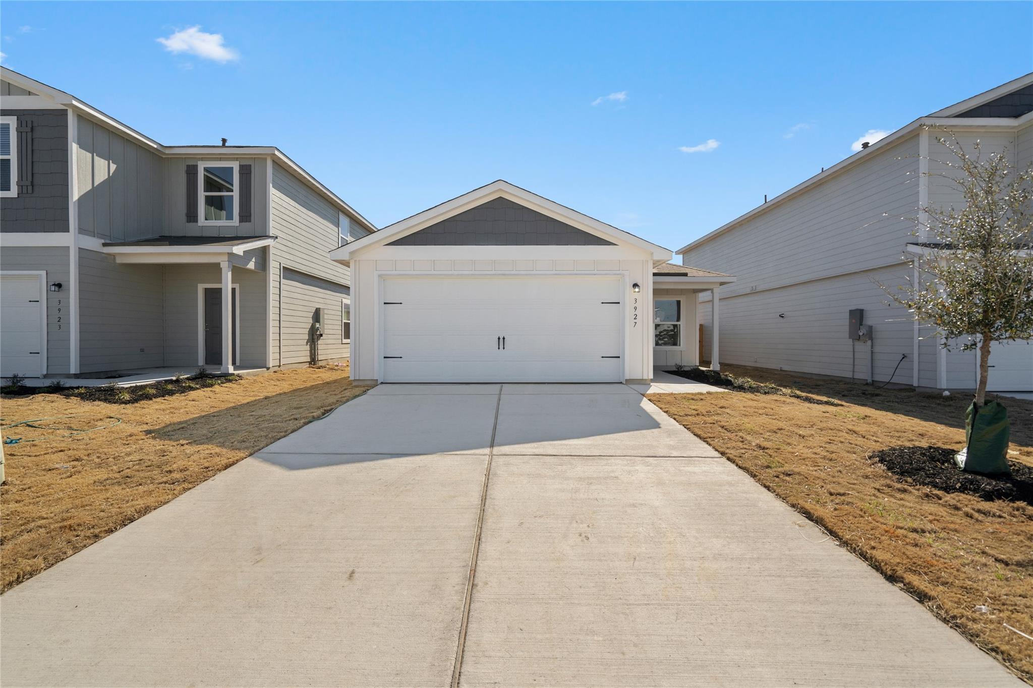 3927 Trail De Paris Property Photo 1