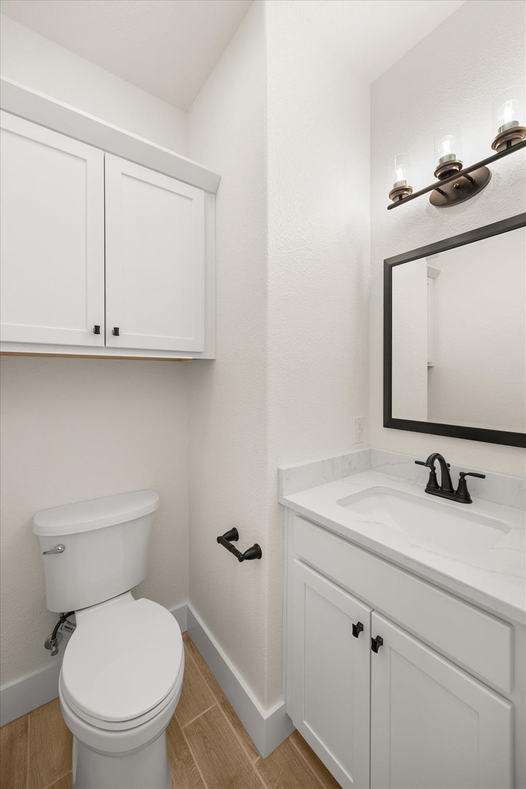 802 S Creek St #101 Property Photo 17