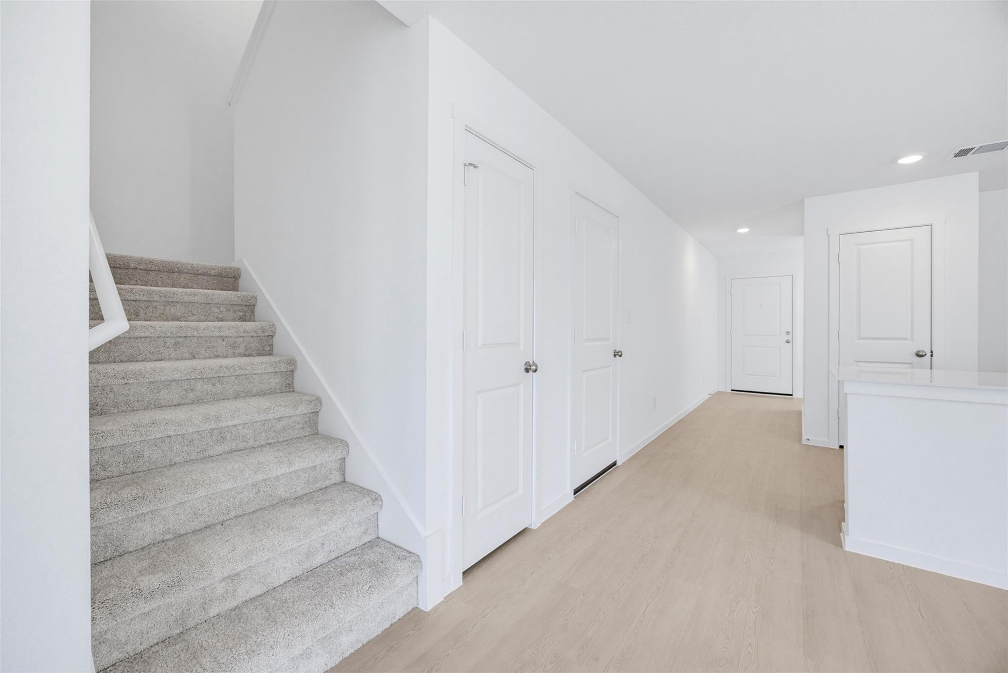 408 Paris St Property Photo 16