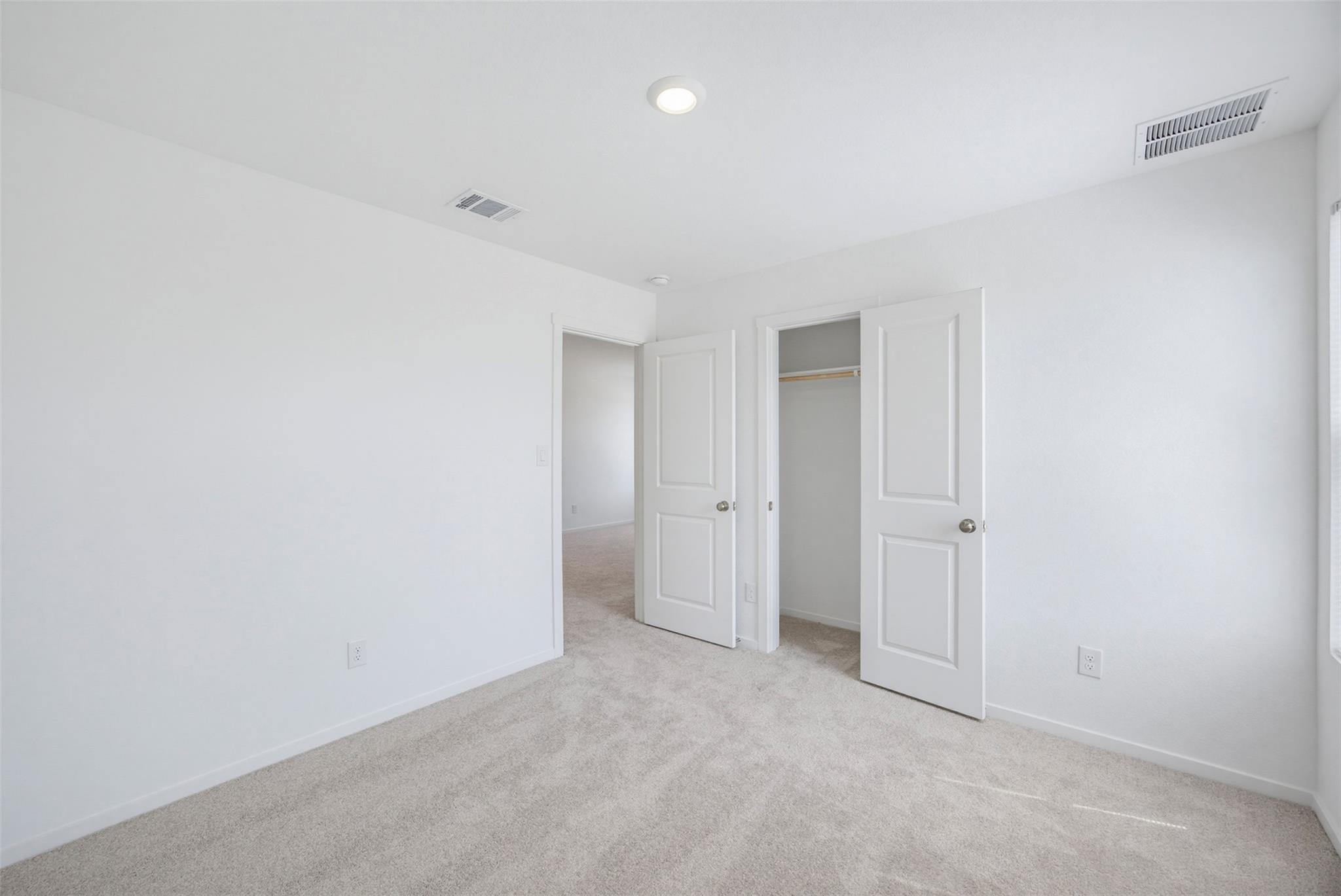 408 Paris St Property Photo 25