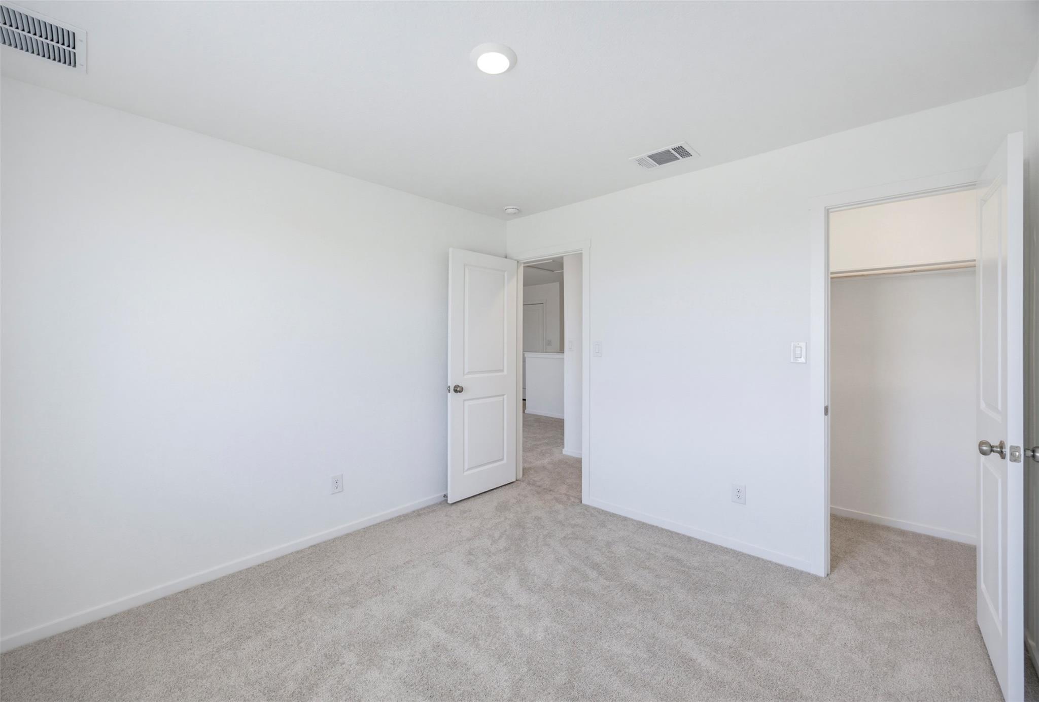 408 Paris St Property Photo 27