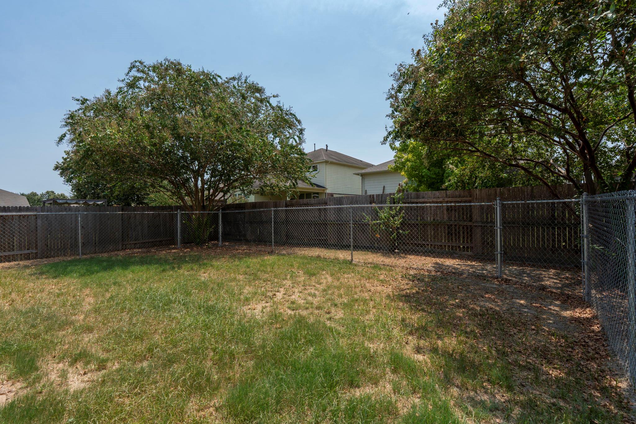322 Strawberry Blonde Dr Property Photo 35