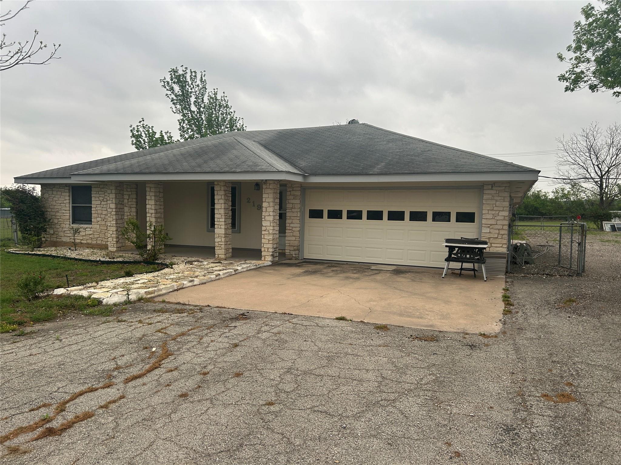 212 Mourning Dove Ln Property Photo