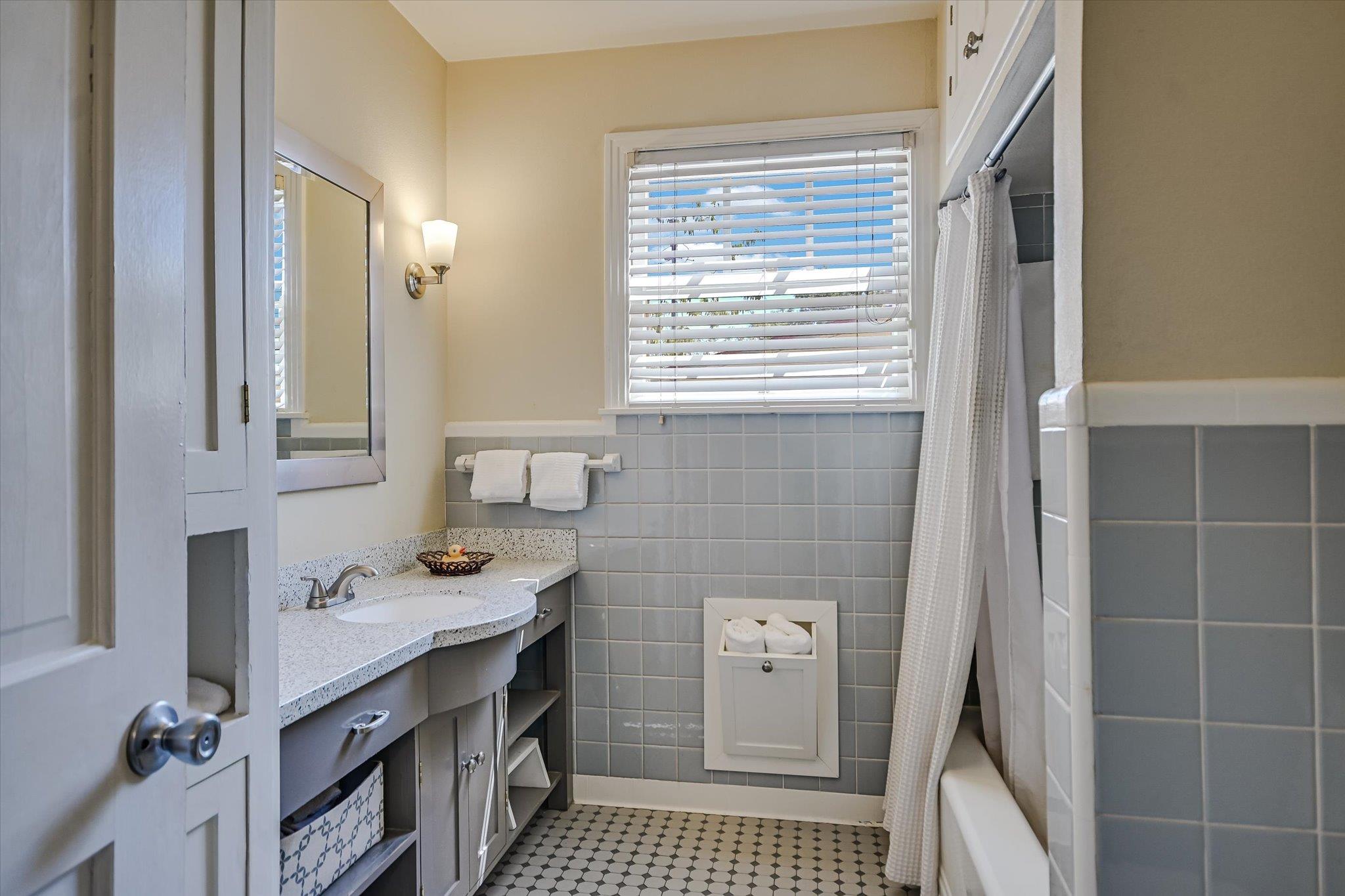 2604 Cavileer Ave Property Photo 25