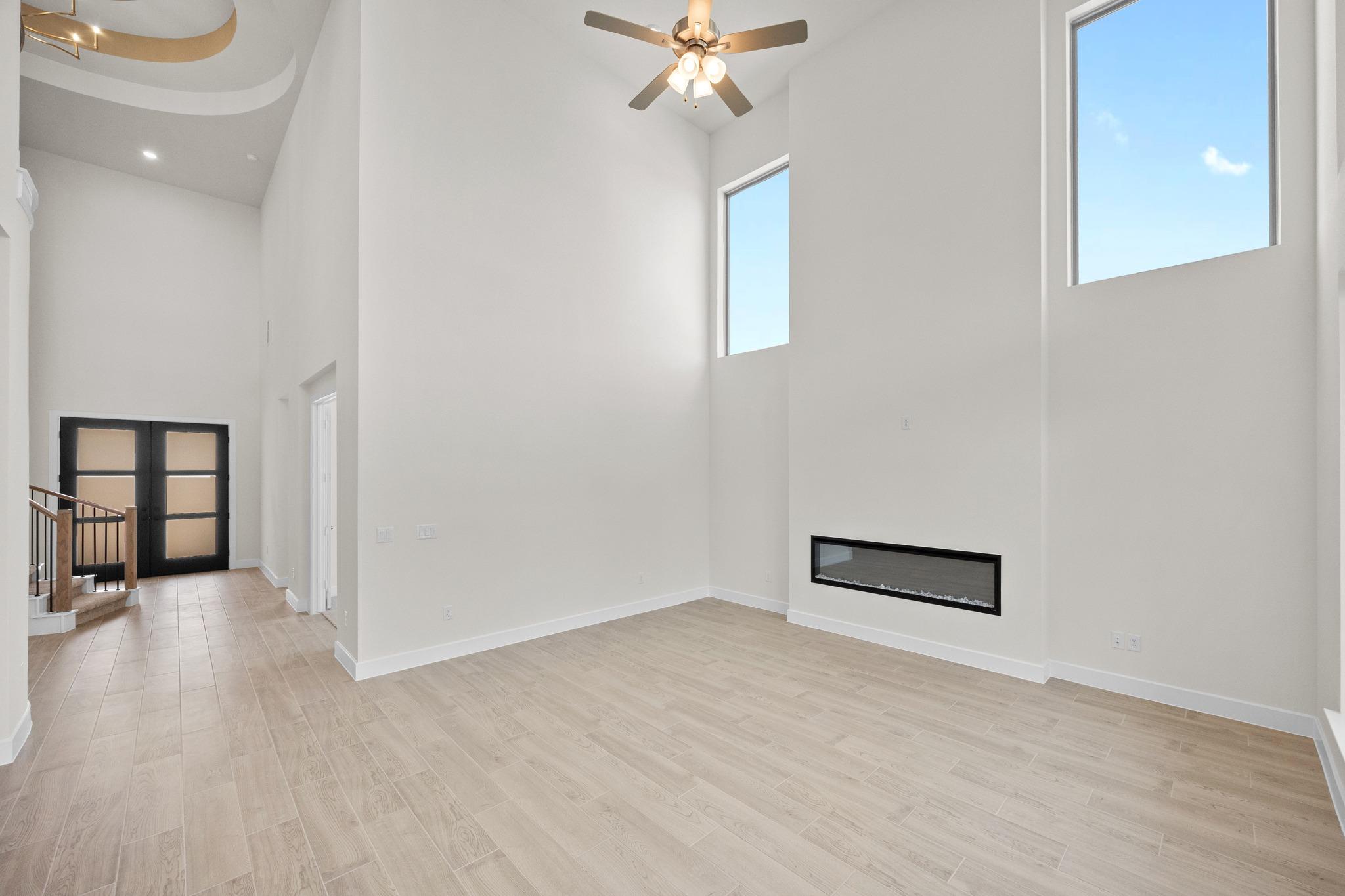509 Lightstone Dr Property Photo 10