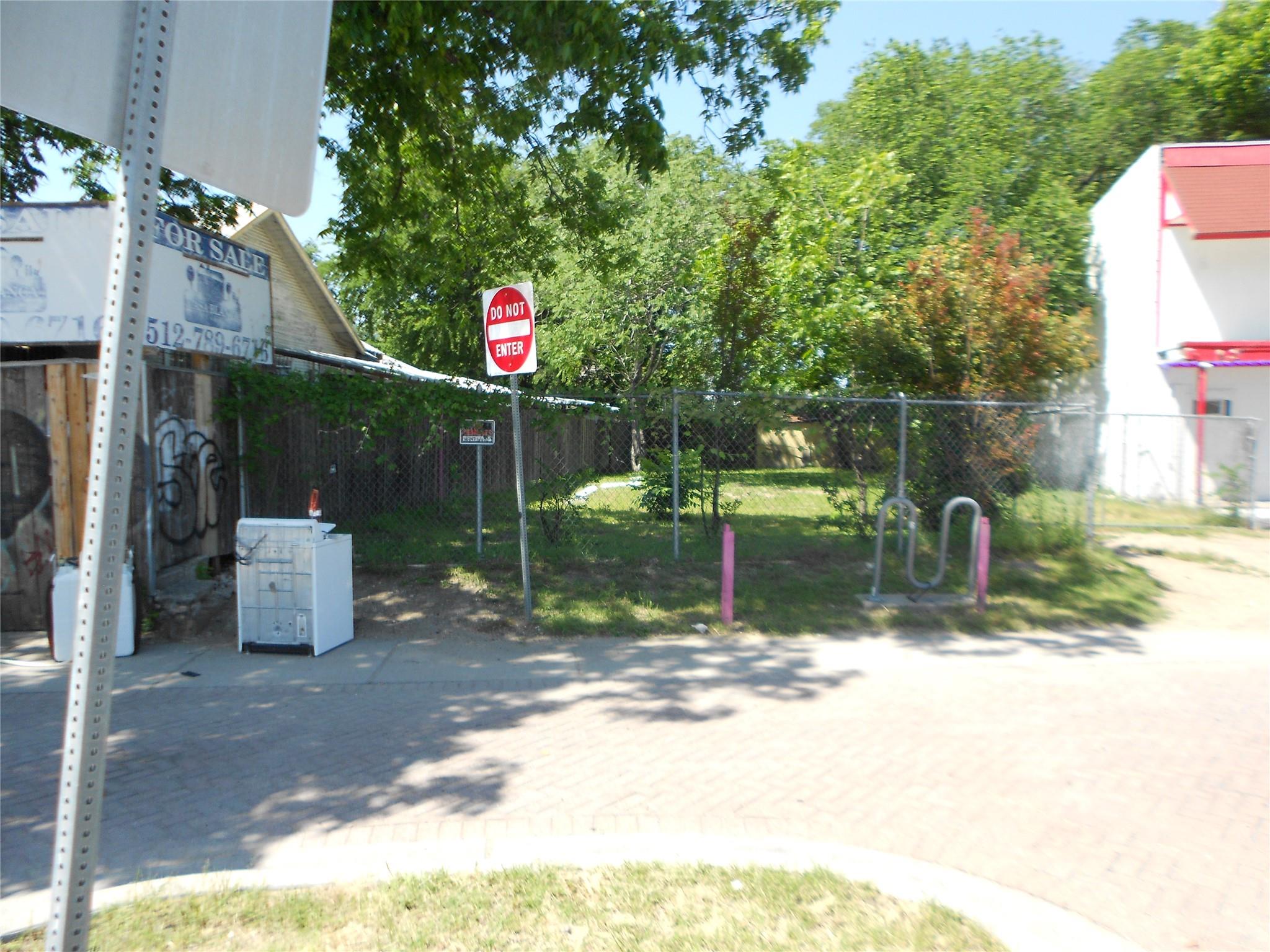 8388520 Property Photo 2