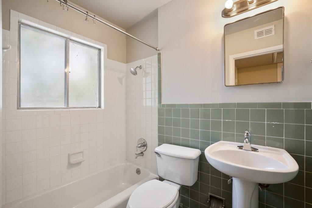 1311 Exposition Blvd #8 Property Photo 6