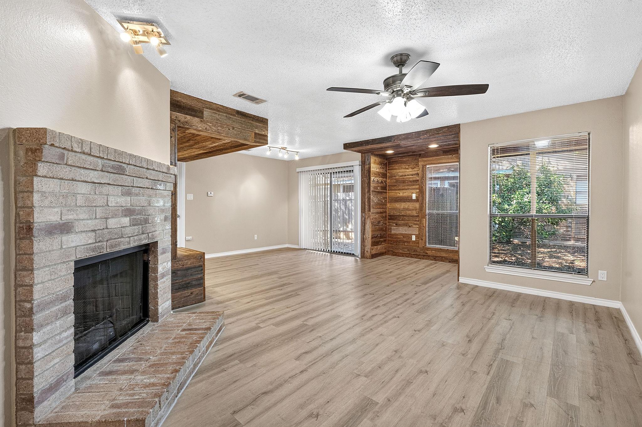 8390269 Property Photo 1