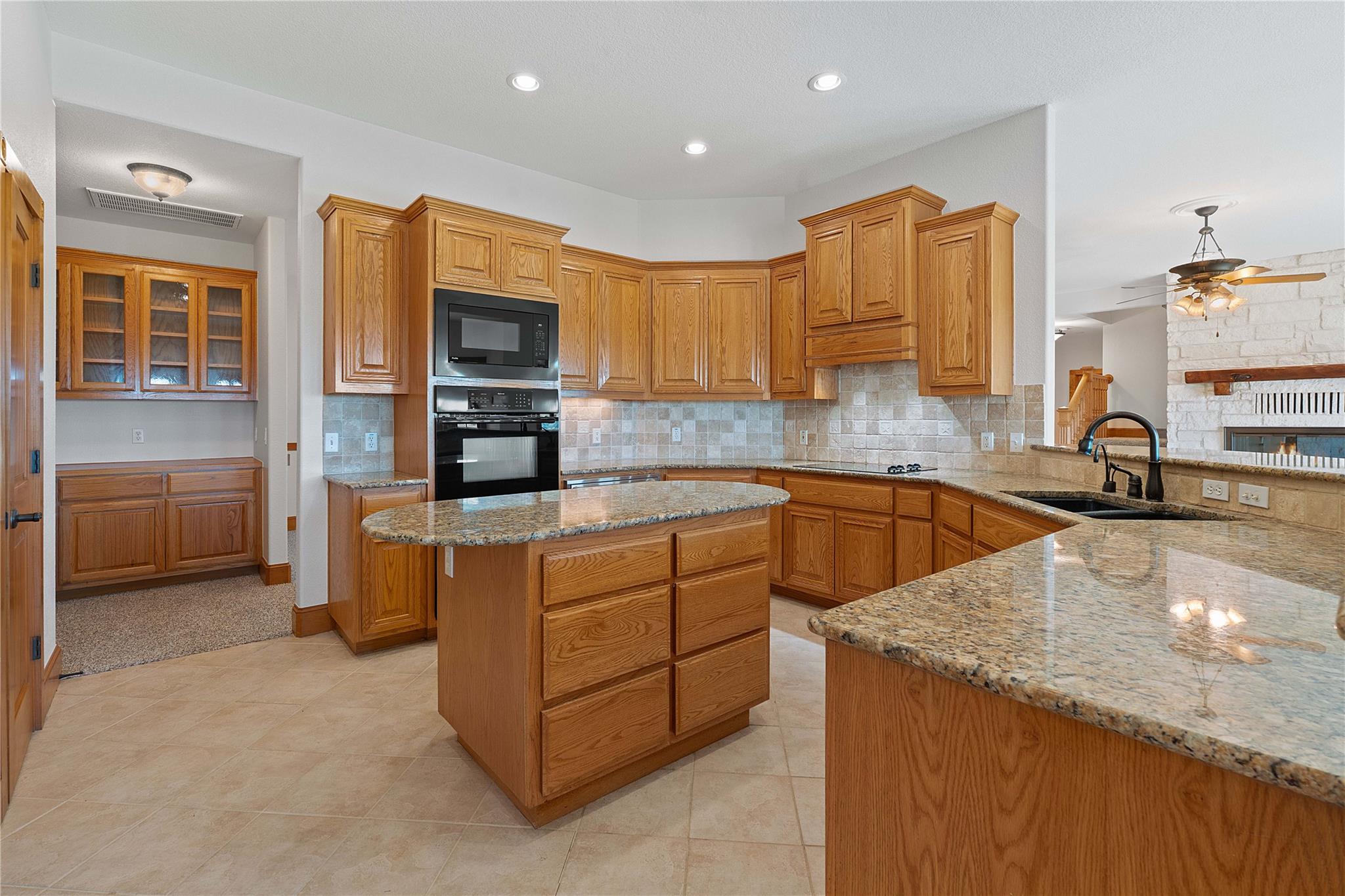 400 County Road 483 None Property Photo 9