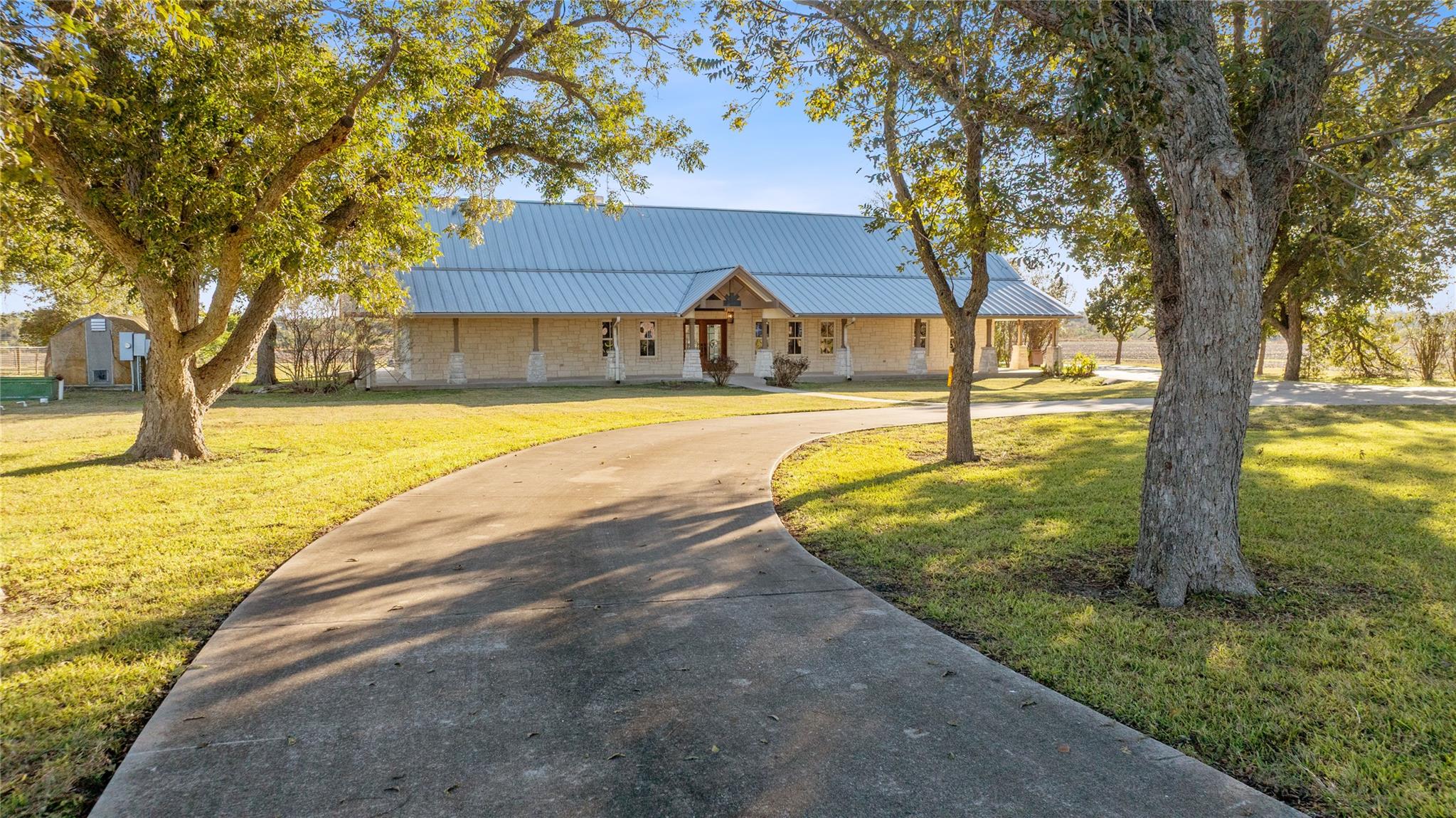 400 County Road 483 None Property Photo 35