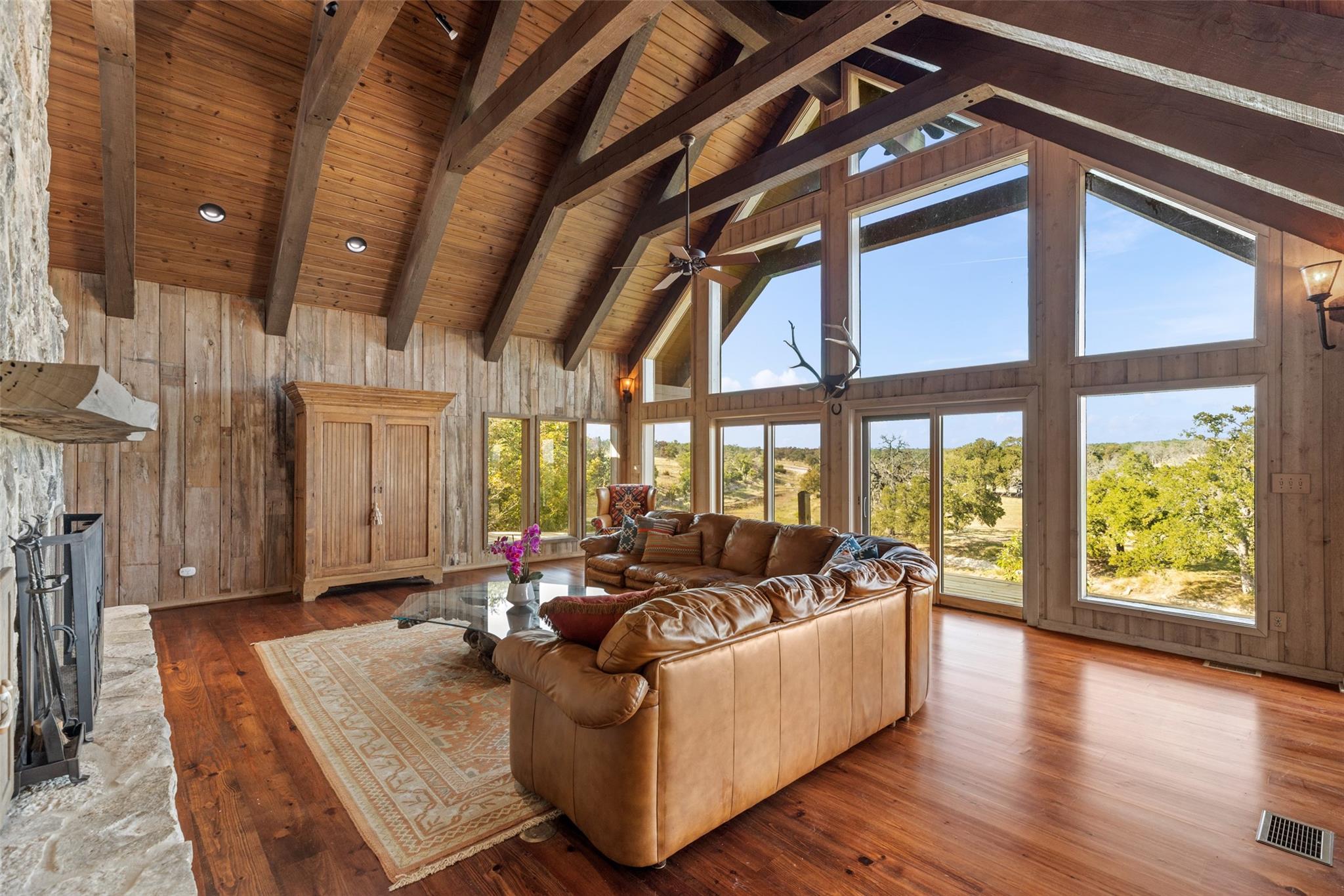 556 Cliff View Loop Property Photo 16