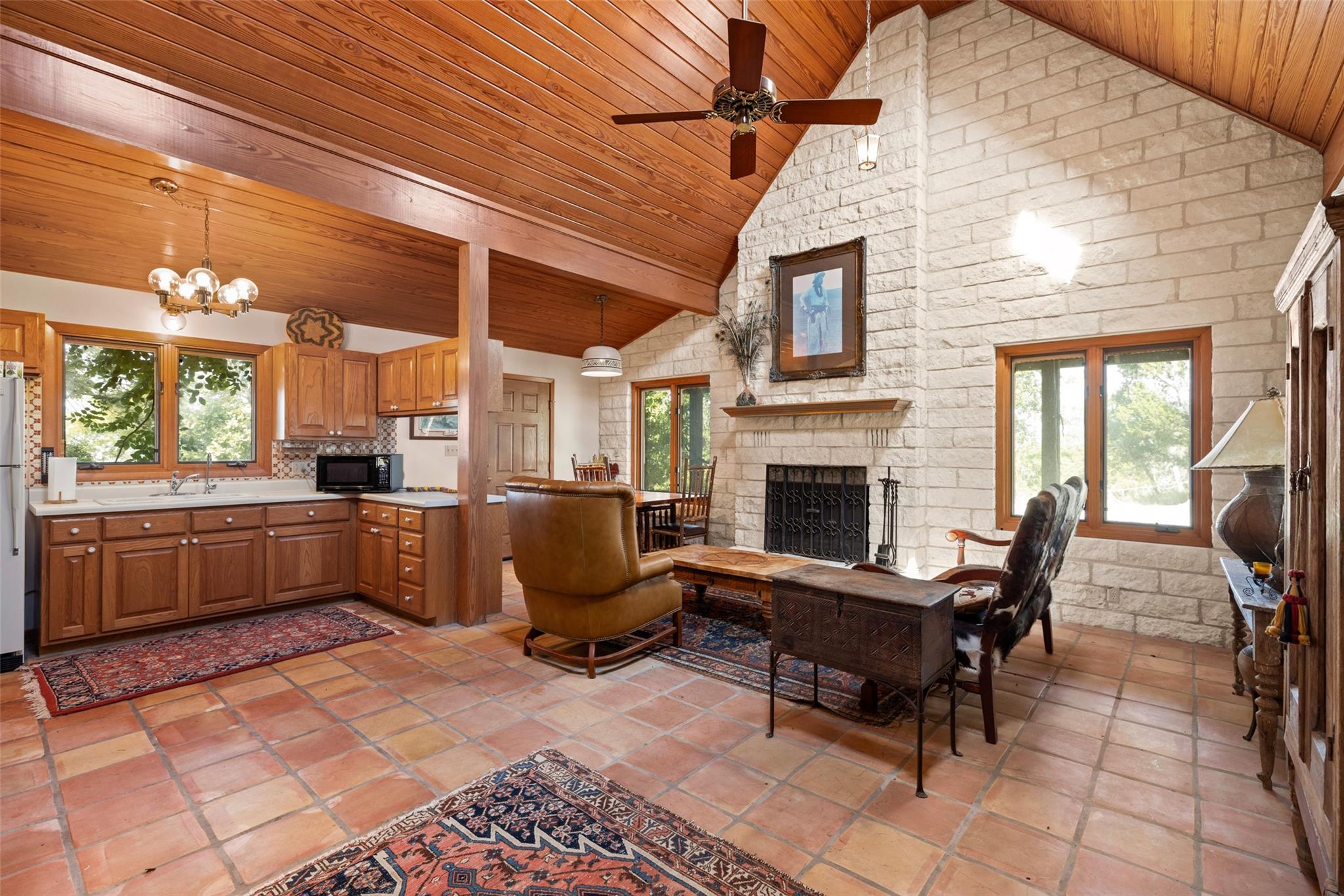 556 Cliff View Loop Property Photo 35