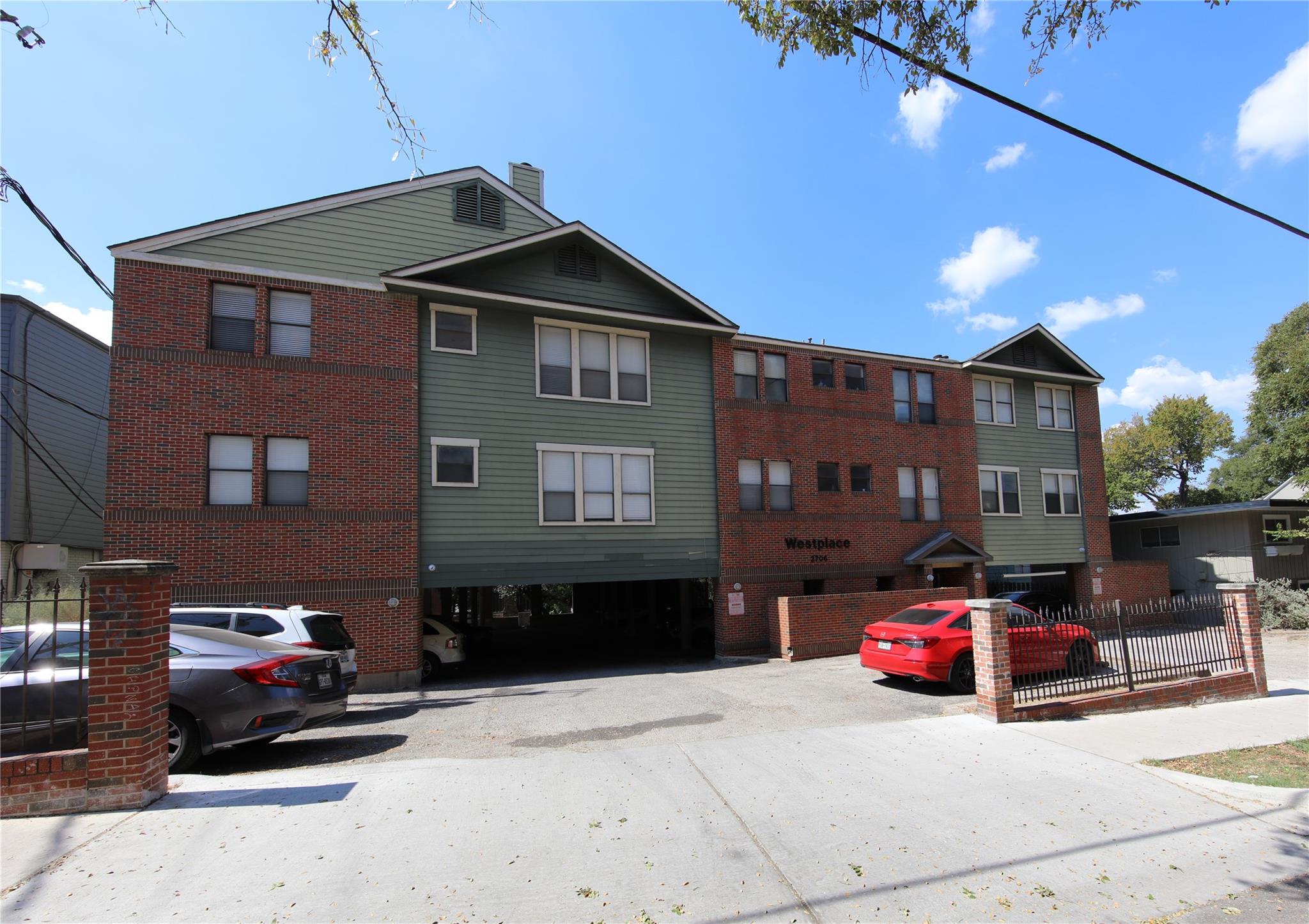 2706 Salado St #204 Property Photo 1