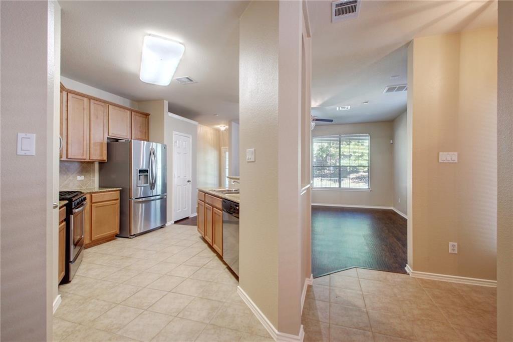 1310 W Parmer Ln #24b Property Photo 8