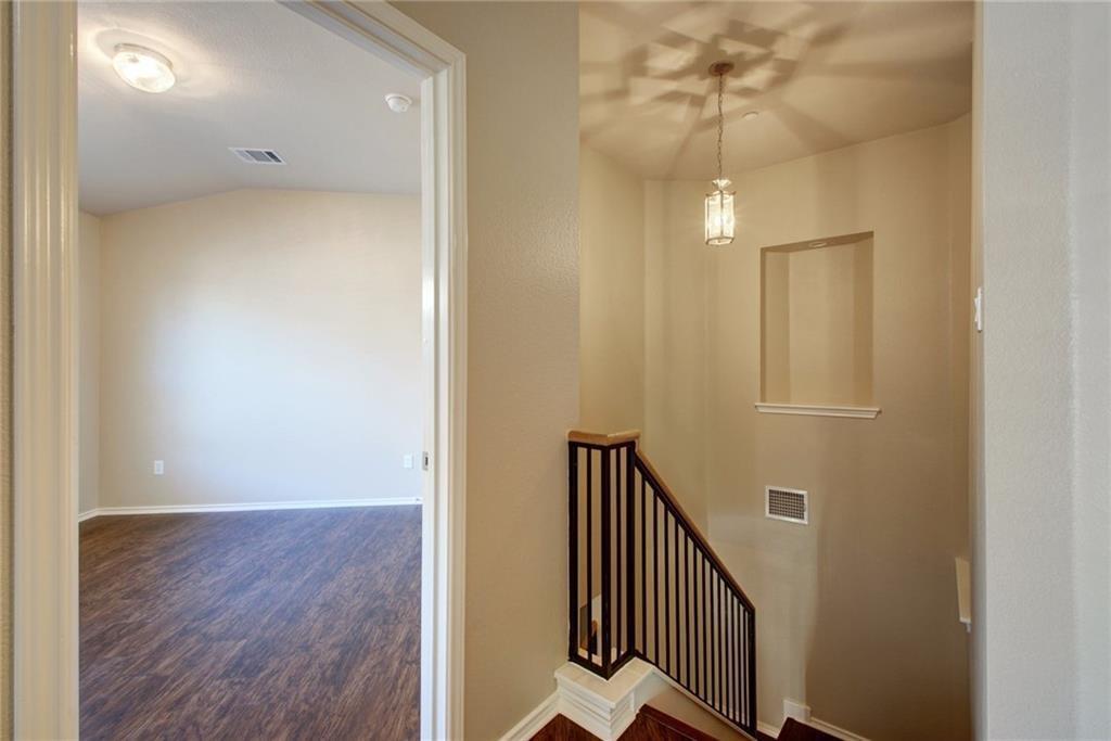 1310 W Parmer Ln #24b Property Photo 13