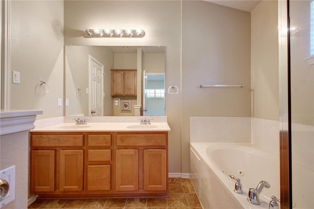 1310 W Parmer Ln #24b Property Photo 16