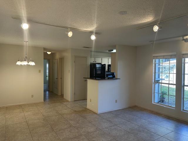 331 Fantail Loop #b Property Photo 7