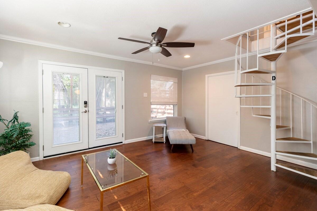 1711 Deerfield Dr Property Photo 1