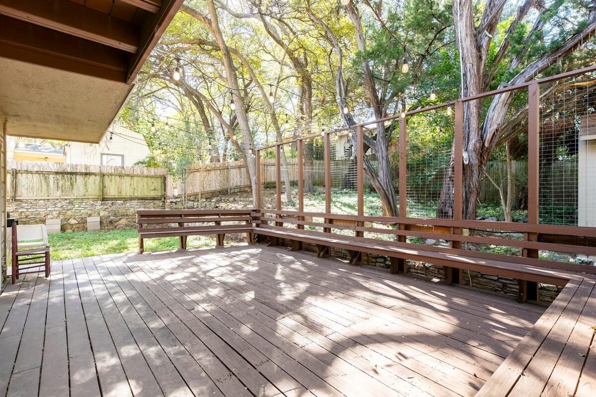 1711 Deerfield Dr Property Photo 38