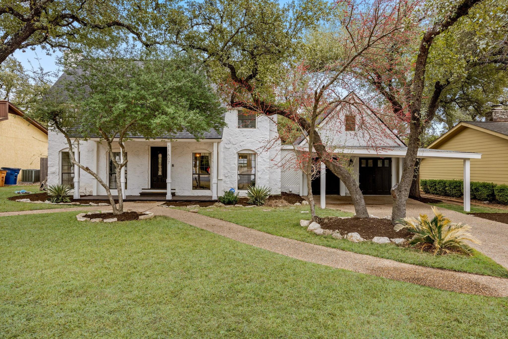 11607 Oak Knoll Dr Property Photo