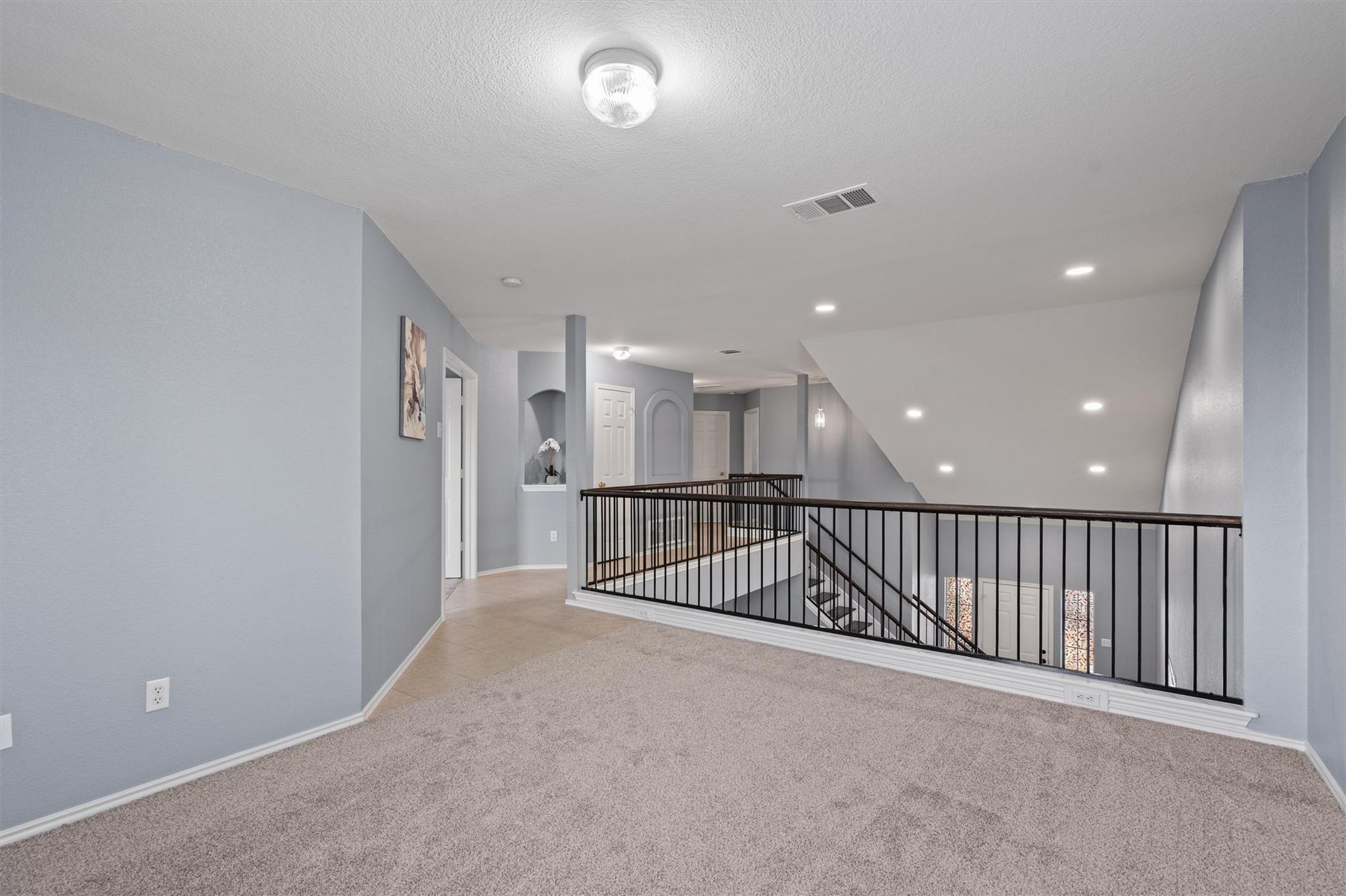 12629 James Polk St Property Photo 26