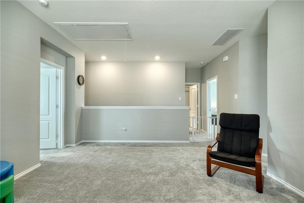 220 Danablu Dr Property Photo 13