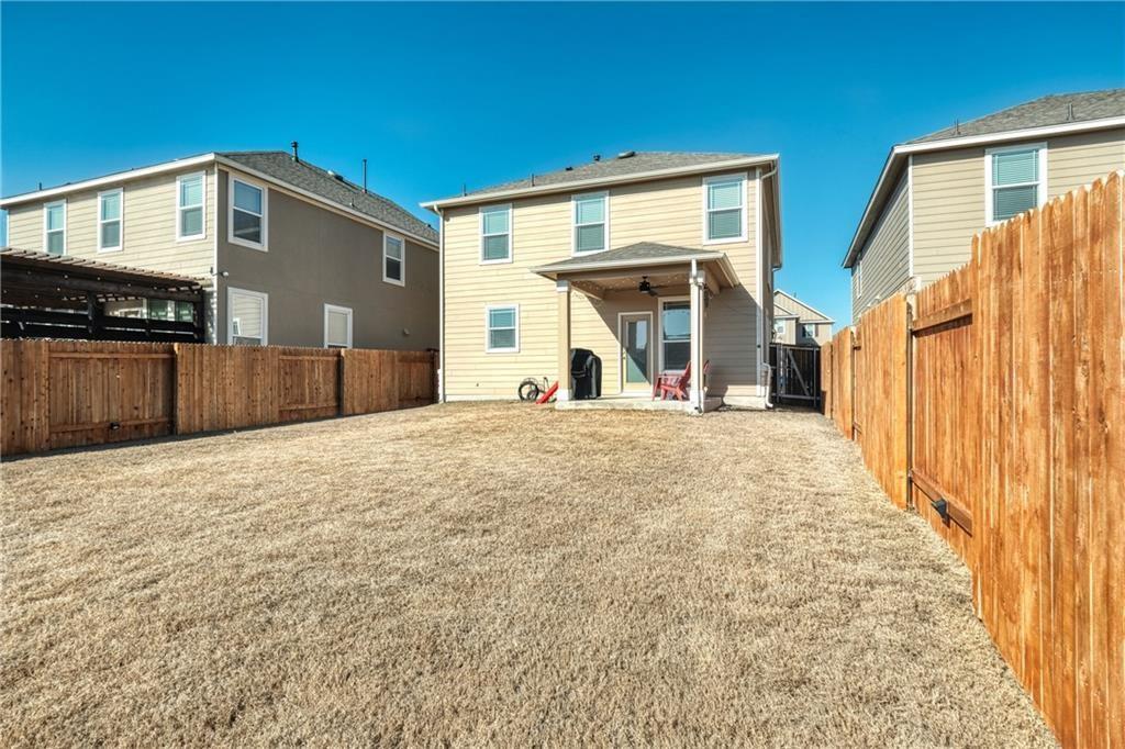 220 Danablu Dr Property Photo 16