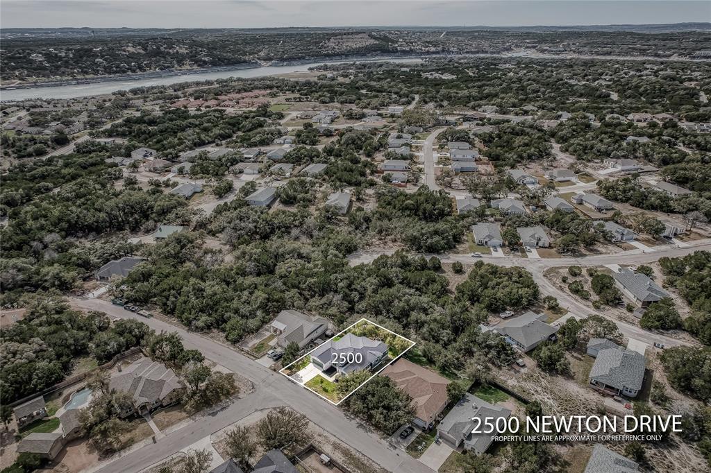 2500 Newton Dr Property Photo 40