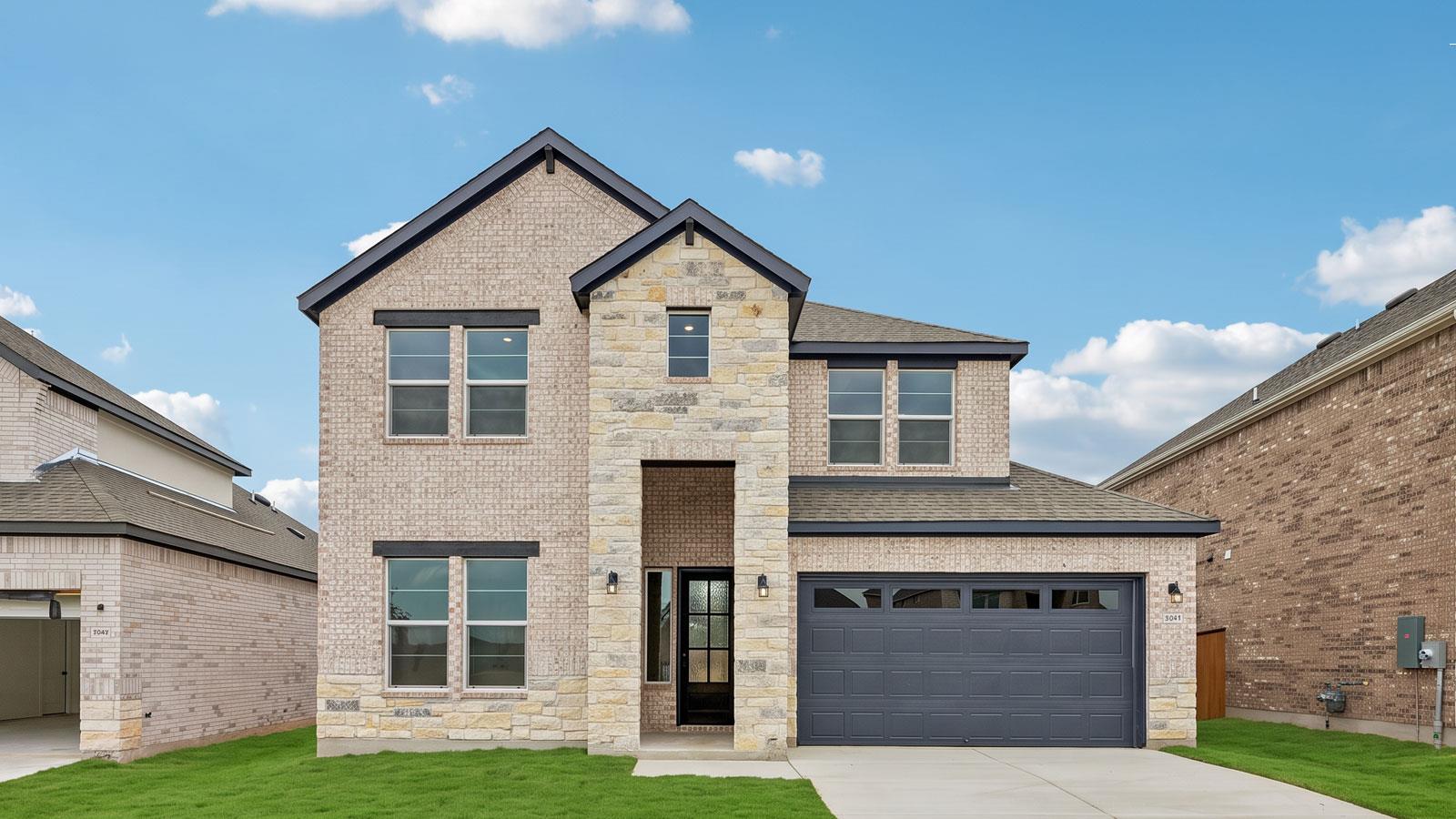 2453 Tumbleweed Bnd Property Photo 1