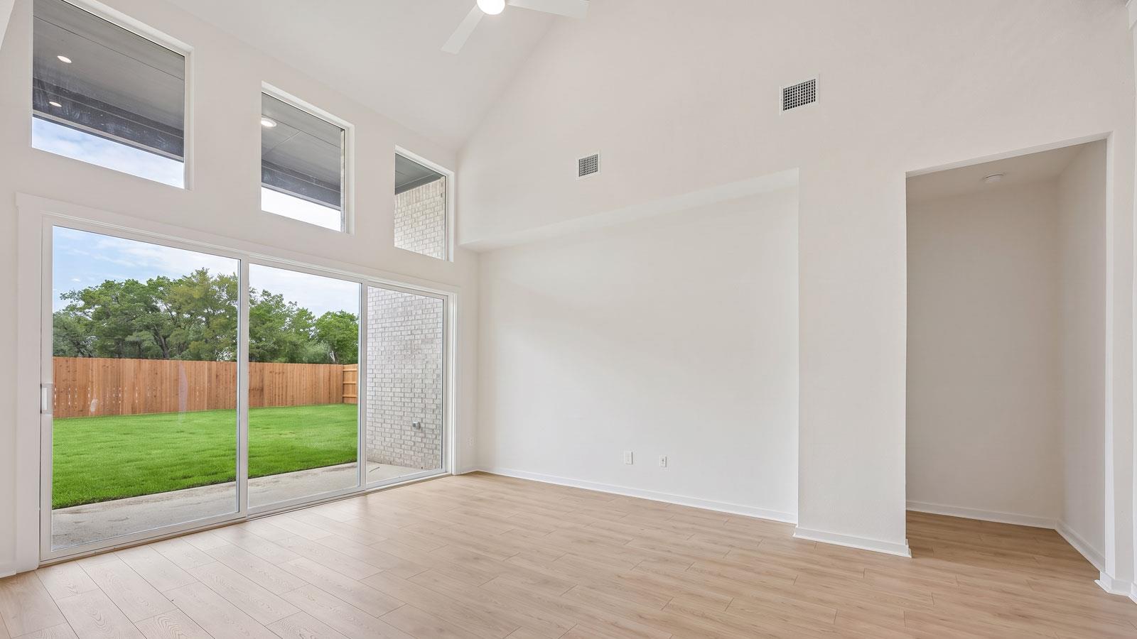 2453 Tumbleweed Bnd Property Photo 6